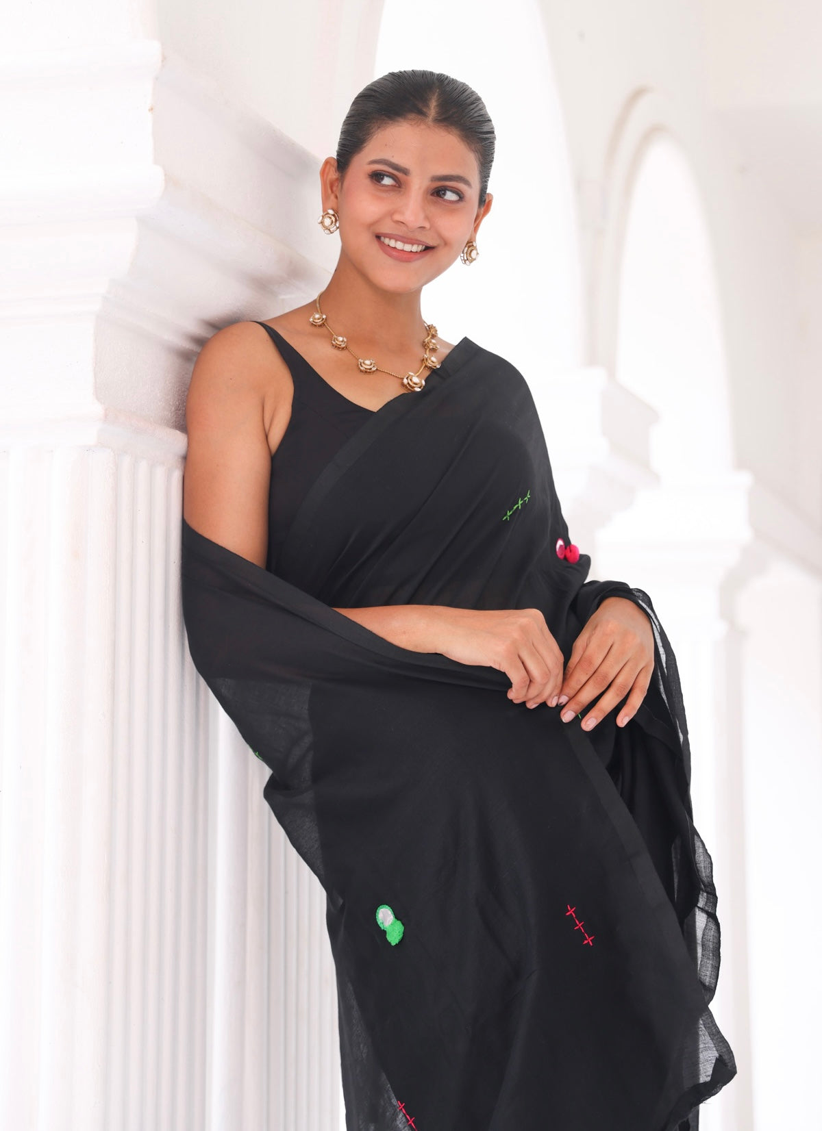Black mul Cotton Mirror Work Weaving Pompom Saree-Black