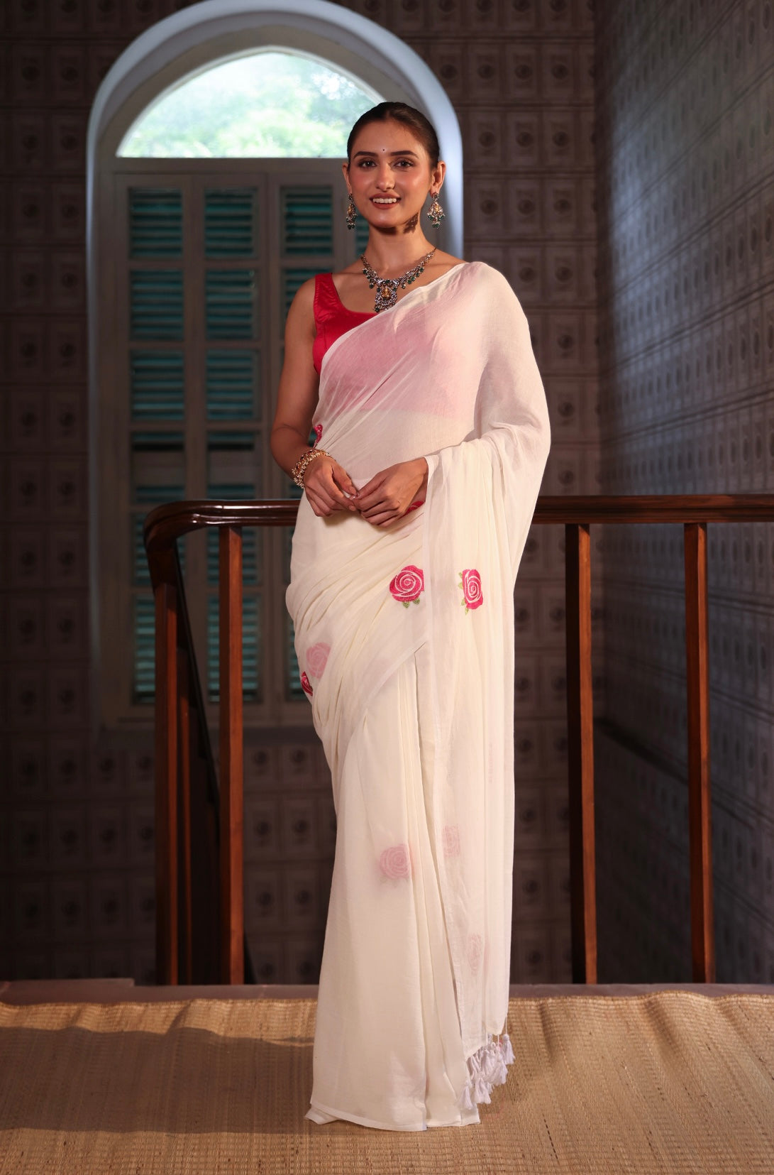 White rose Embroidered Mul Mul Cotton Saree