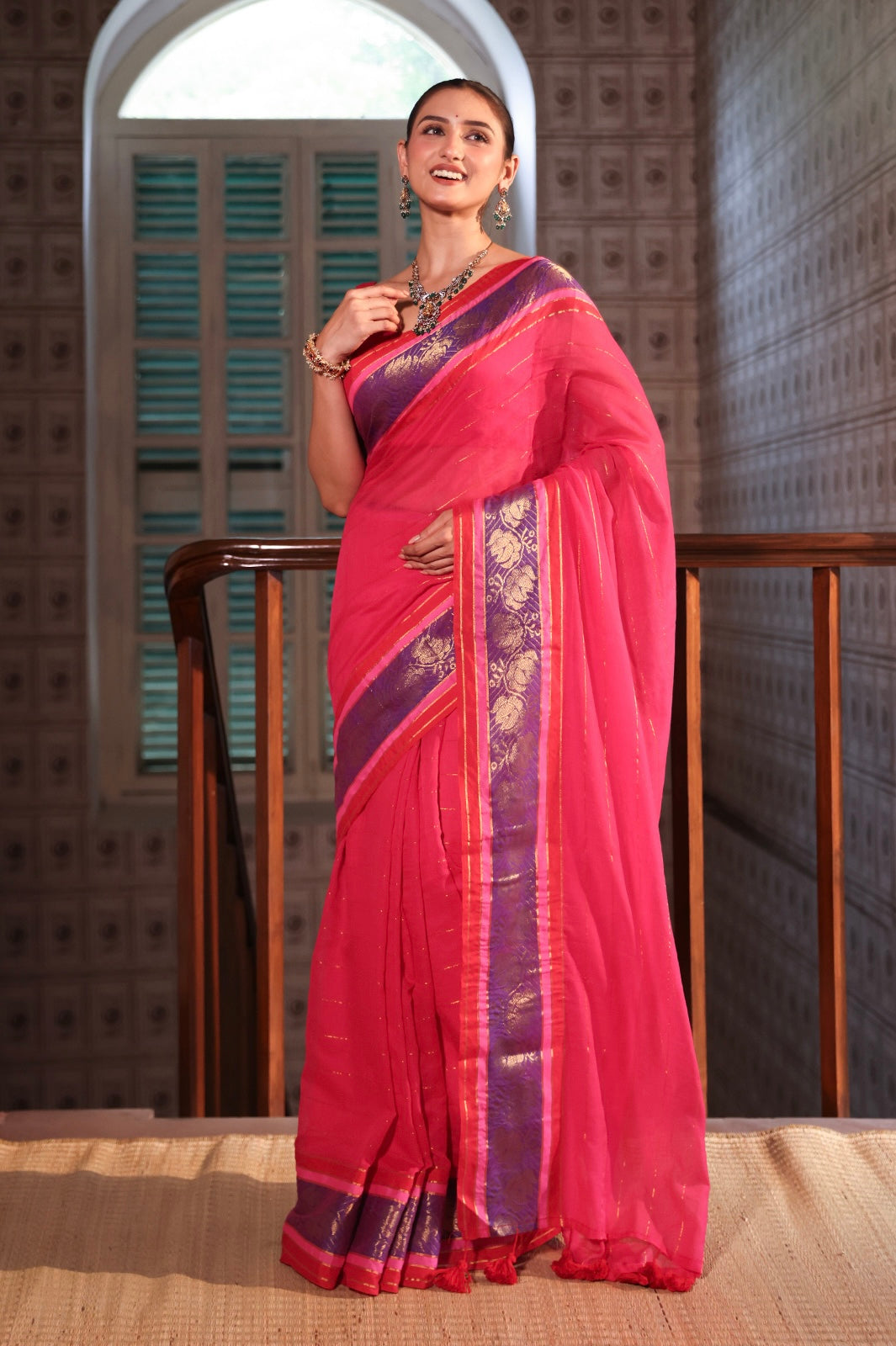 Rani golden zari stripes Mulmul Cotton Saree with with contrast Blouse Piece