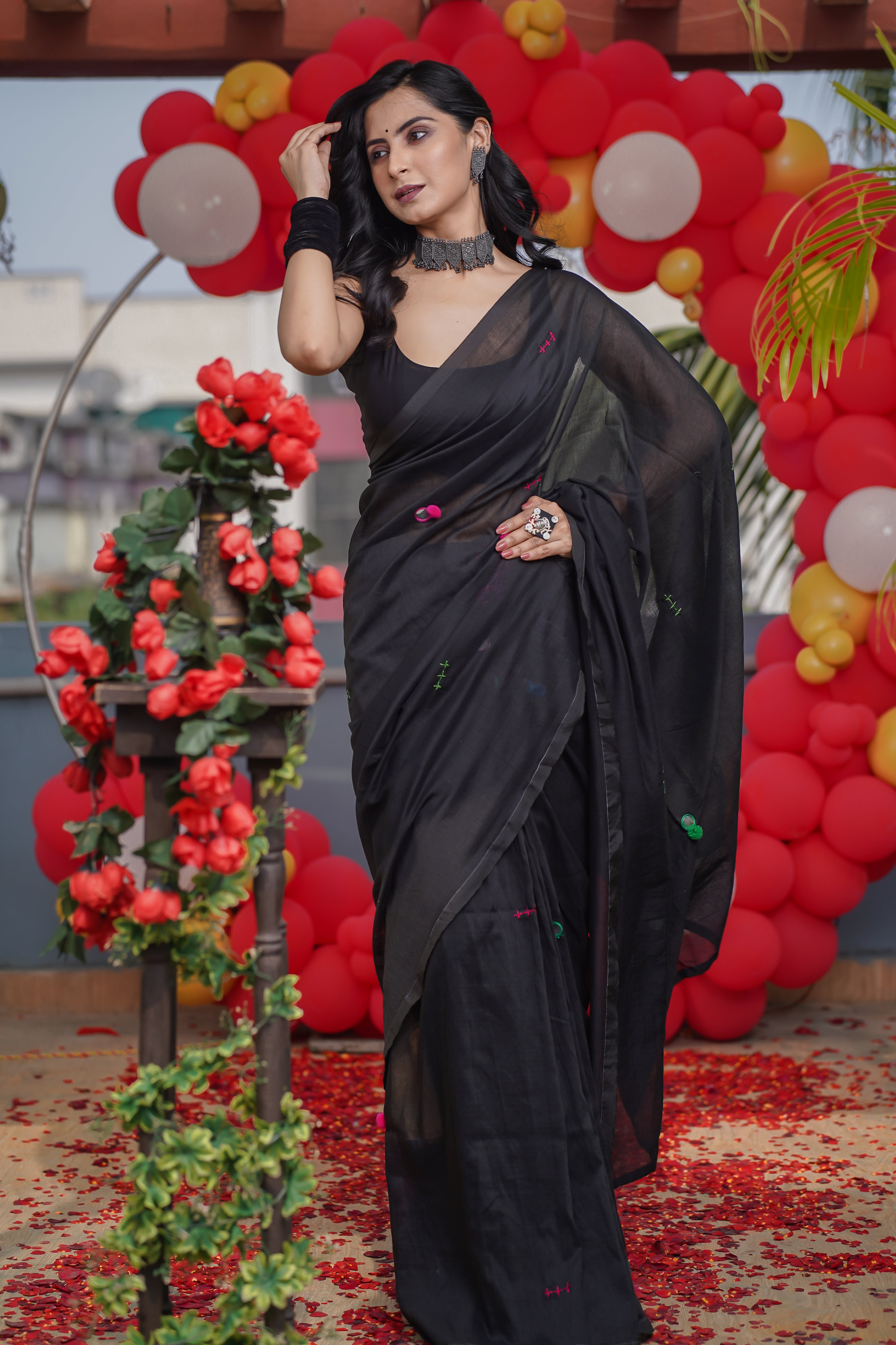 Black mul Cotton Mirror Work Weaving Pompom Saree-Black
