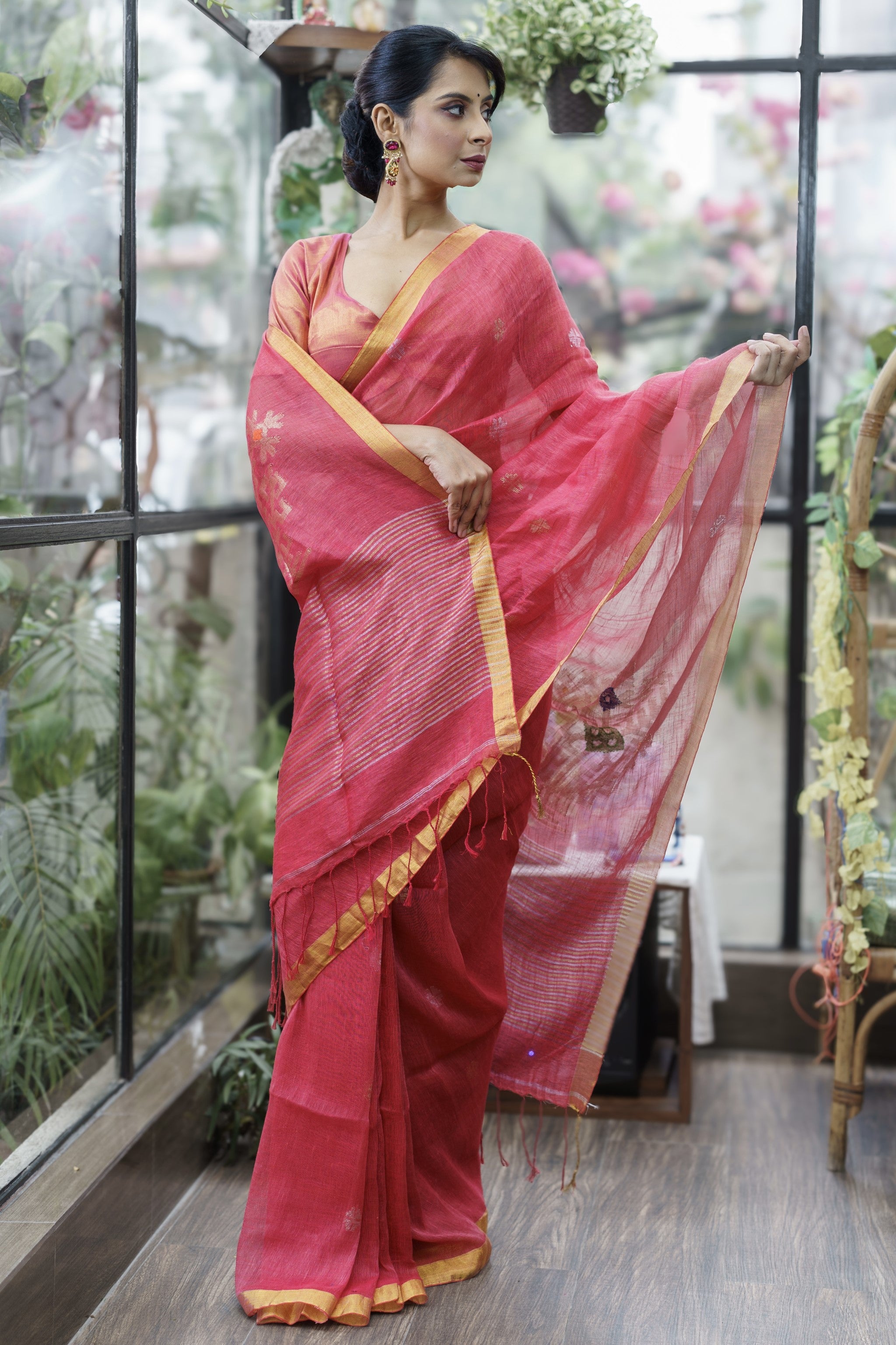 Candy Pink Sawstik Linen Hand Woven Jamdani Saree With Blouse Piece
