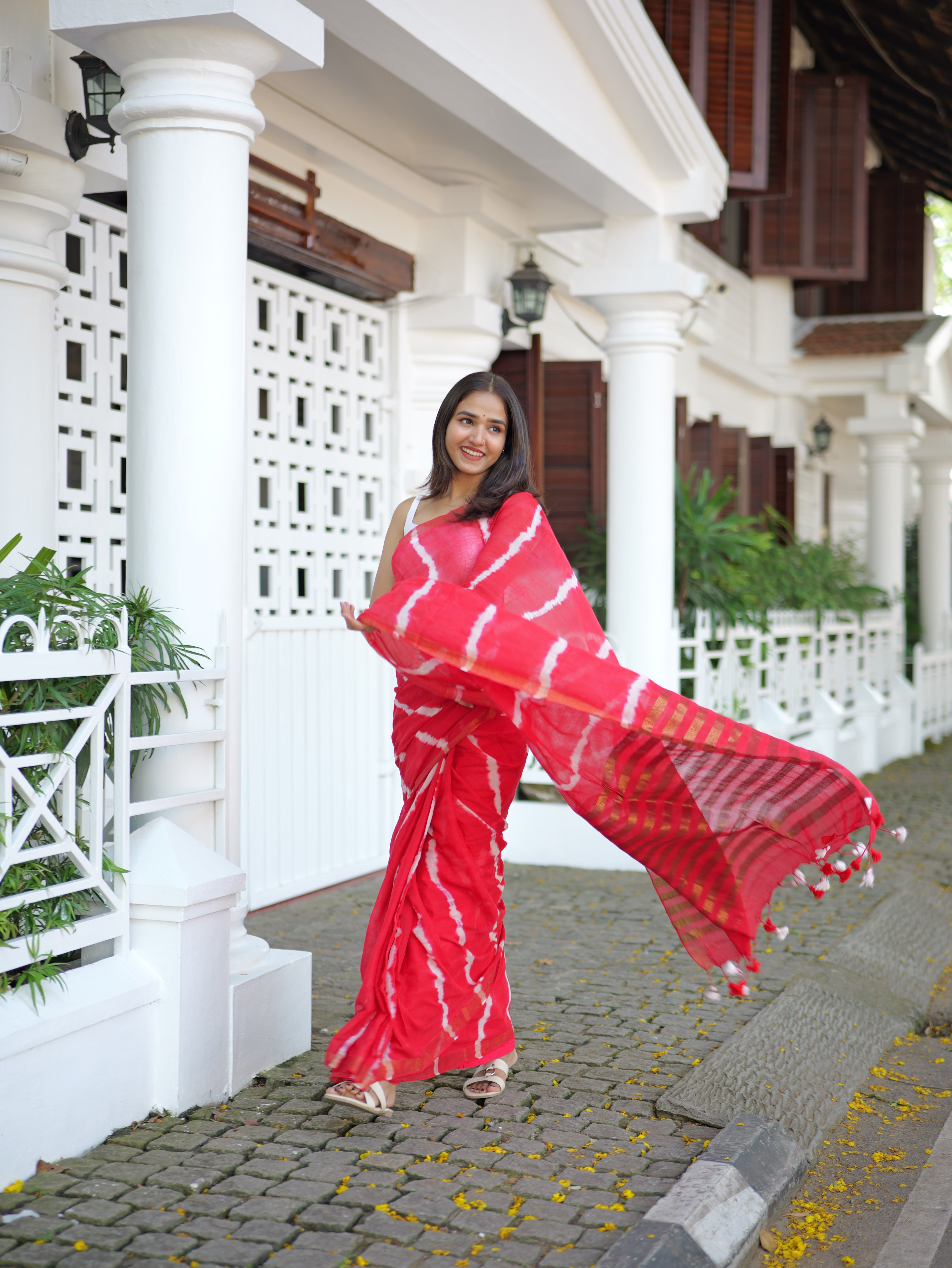 Red Shibori Print Mul Mul Cotton Saree