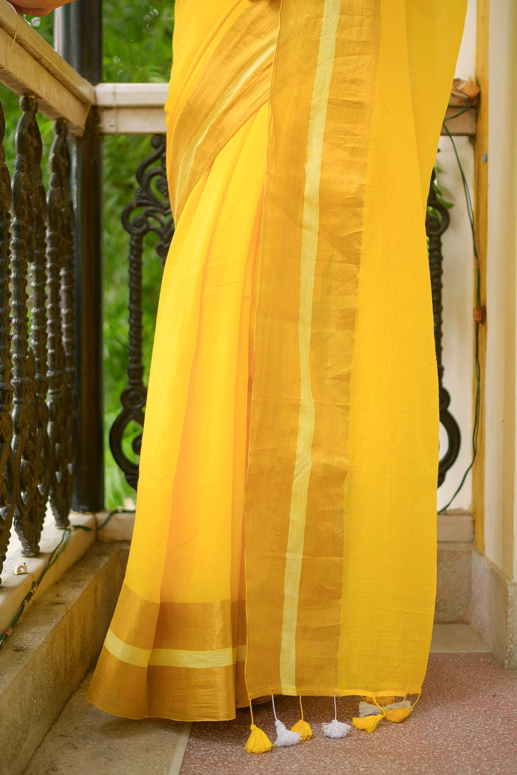 Divya Yellow Mul Mul Cotton Saree