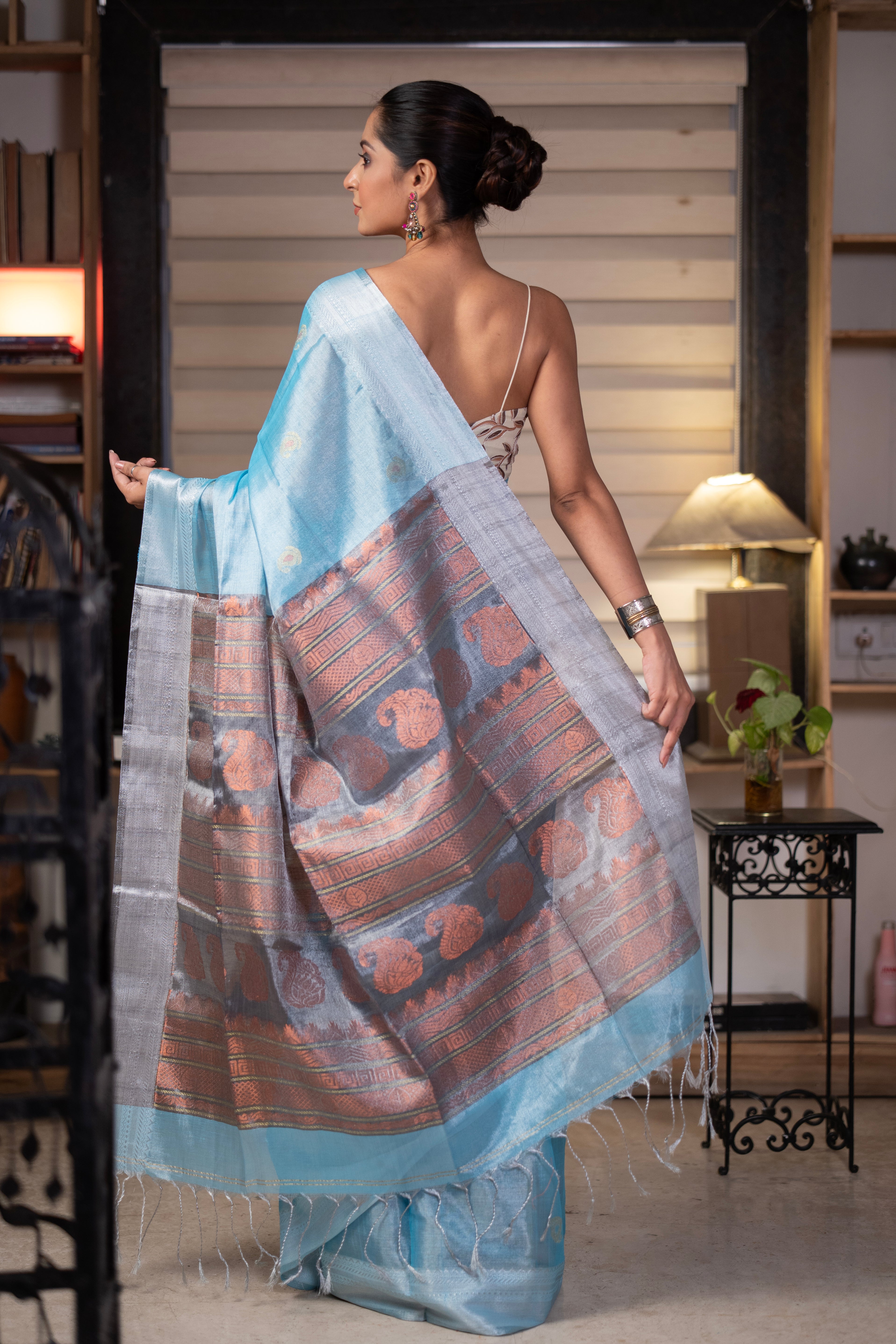 Metallic Cadet Blue dual tonePure Tissue Linen Hand Woven Jamdani Saree with blouse piece