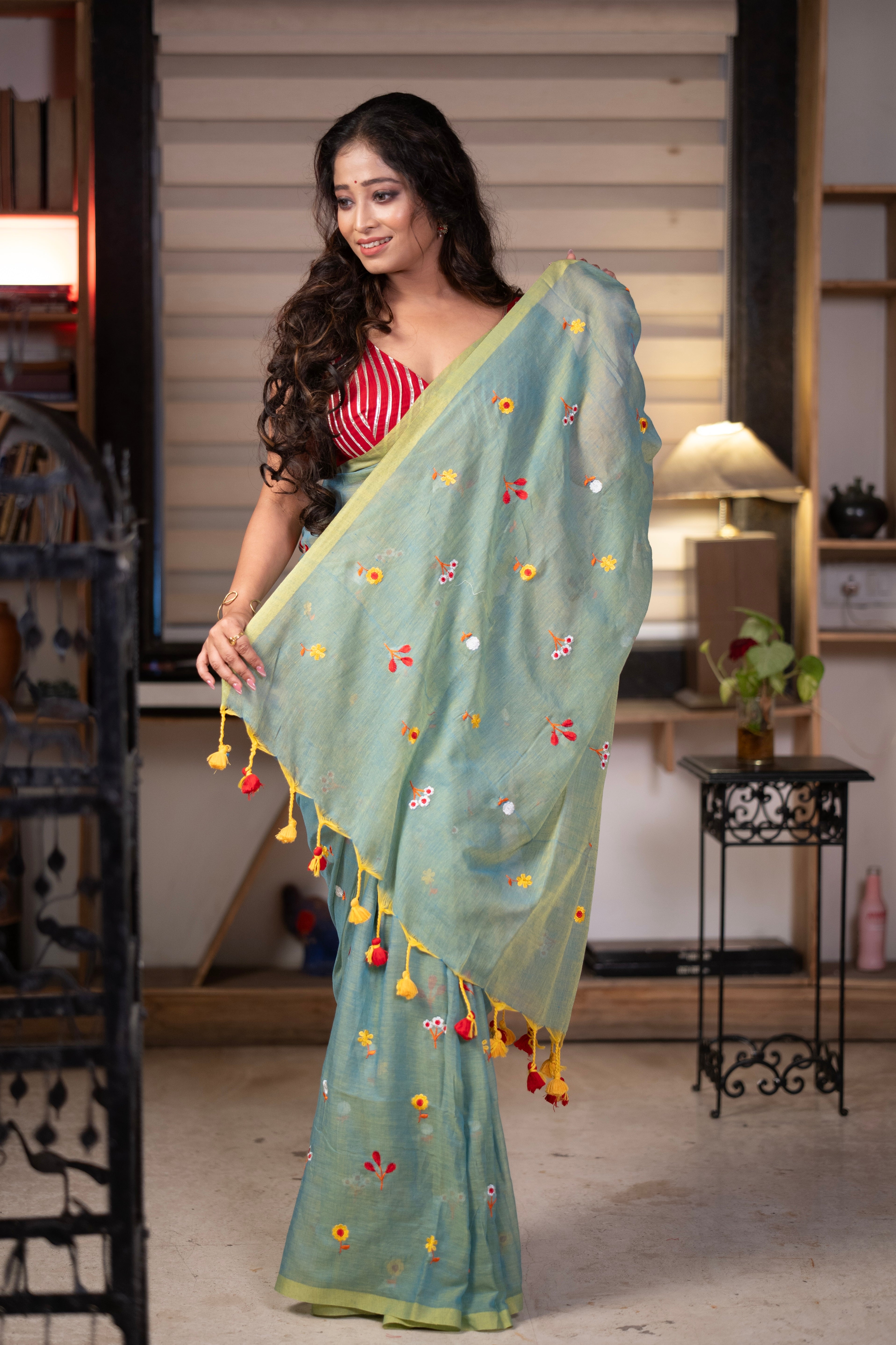 Frog green Embroidered Mul Mul Cotton Saree