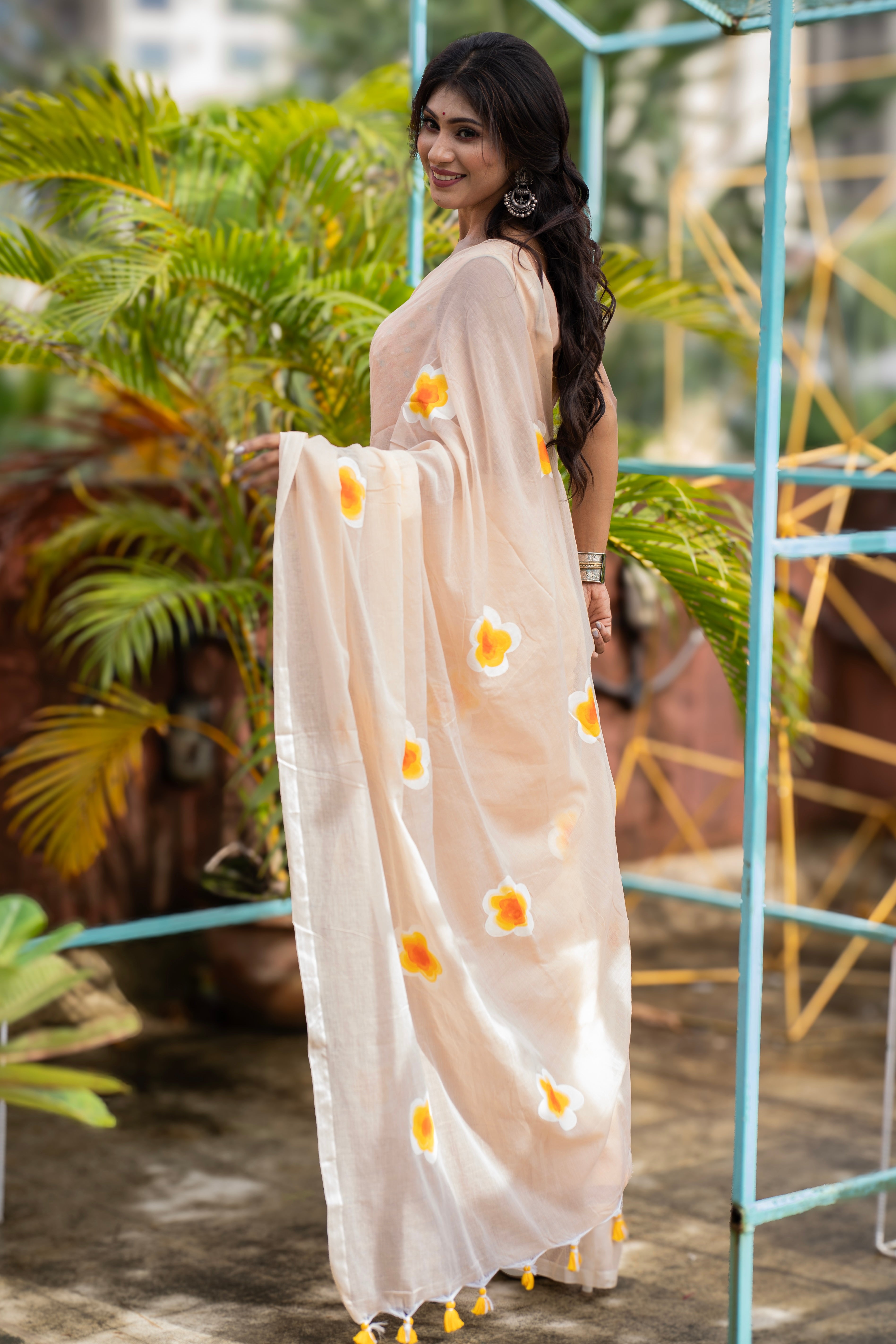 Hand-Printed Floral Mulmul Cotton Saree- cream