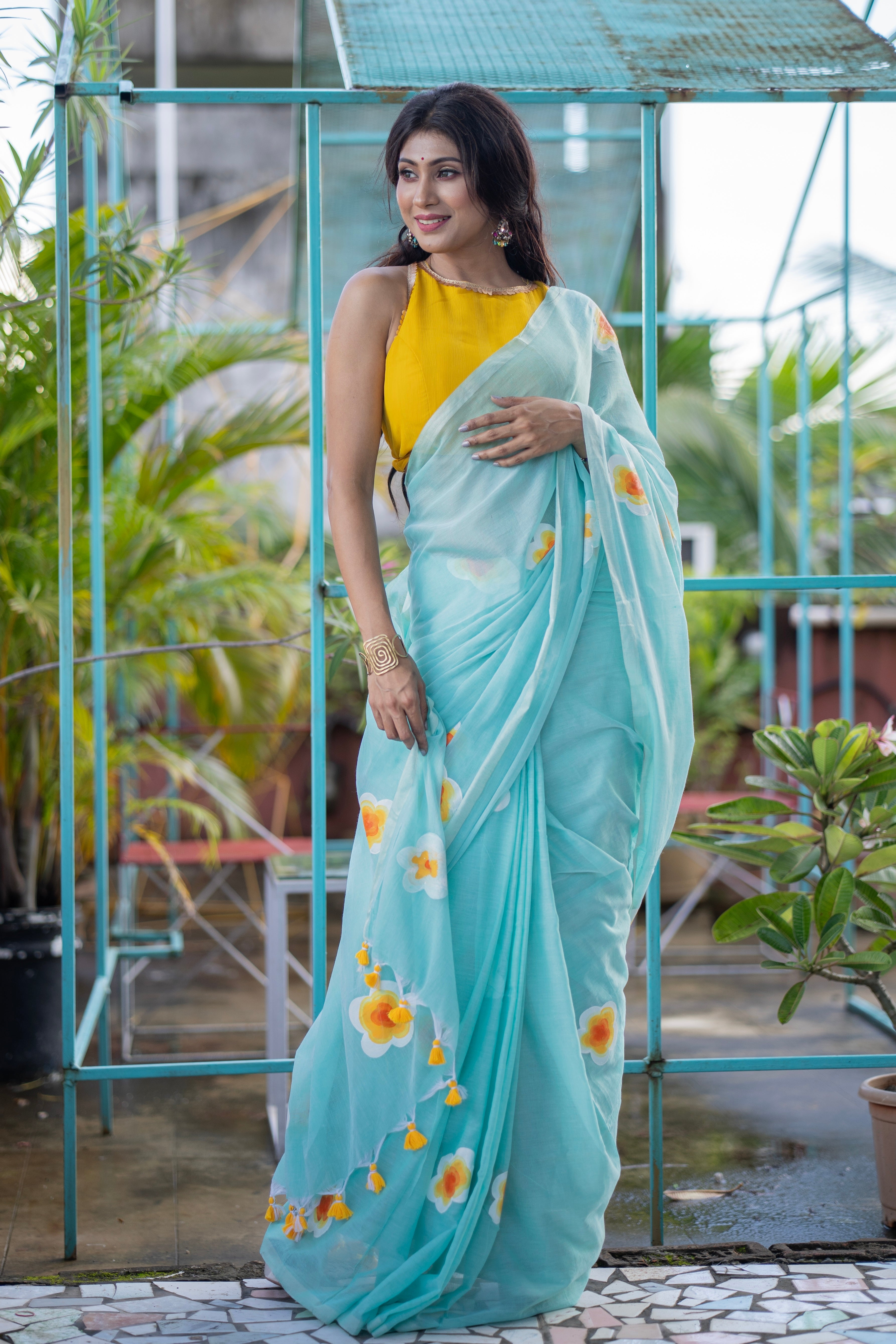 Hand-Printed Floral Mulmul Cotton Saree- light blue