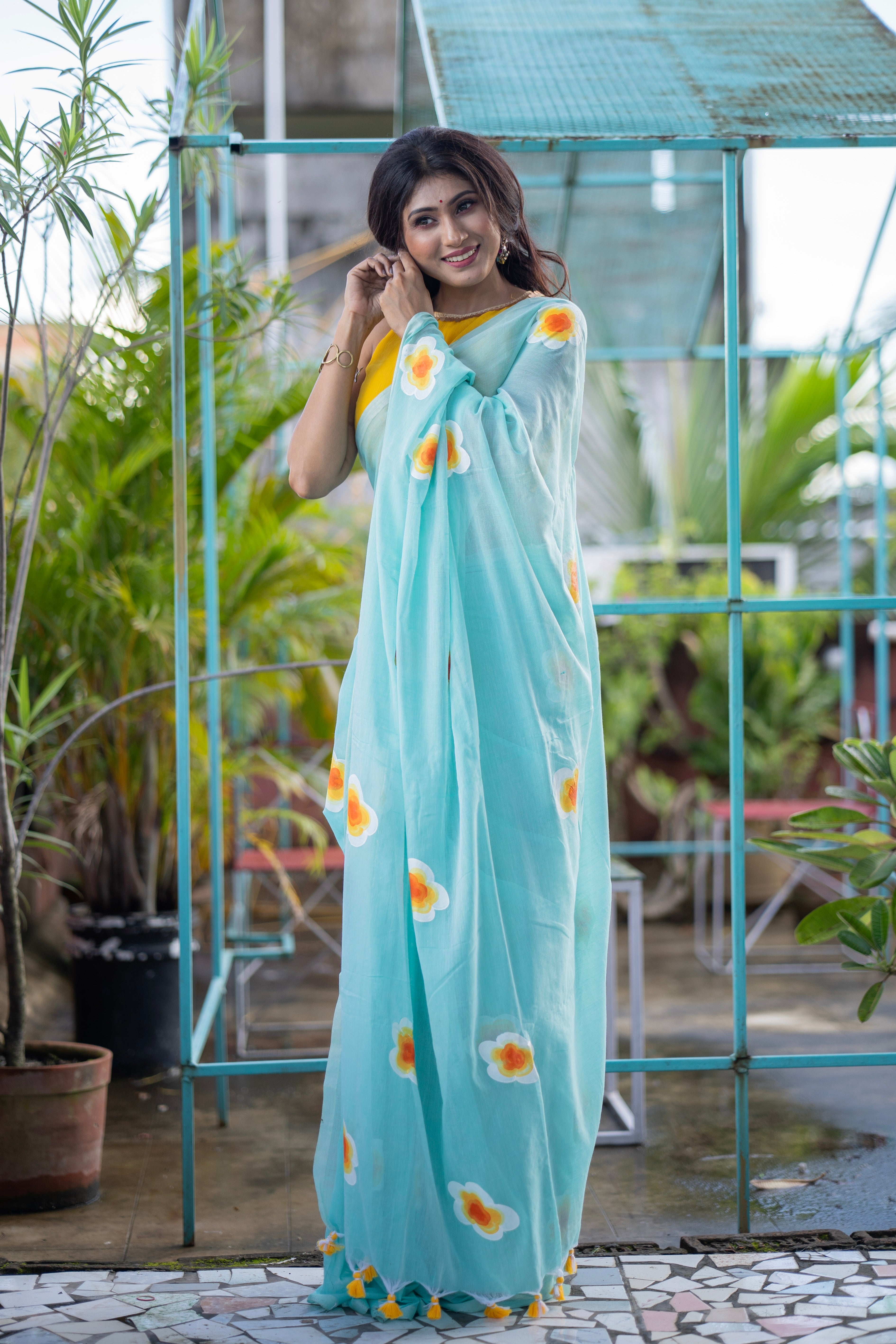 Hand-Printed Floral Mulmul Cotton Saree- light blue