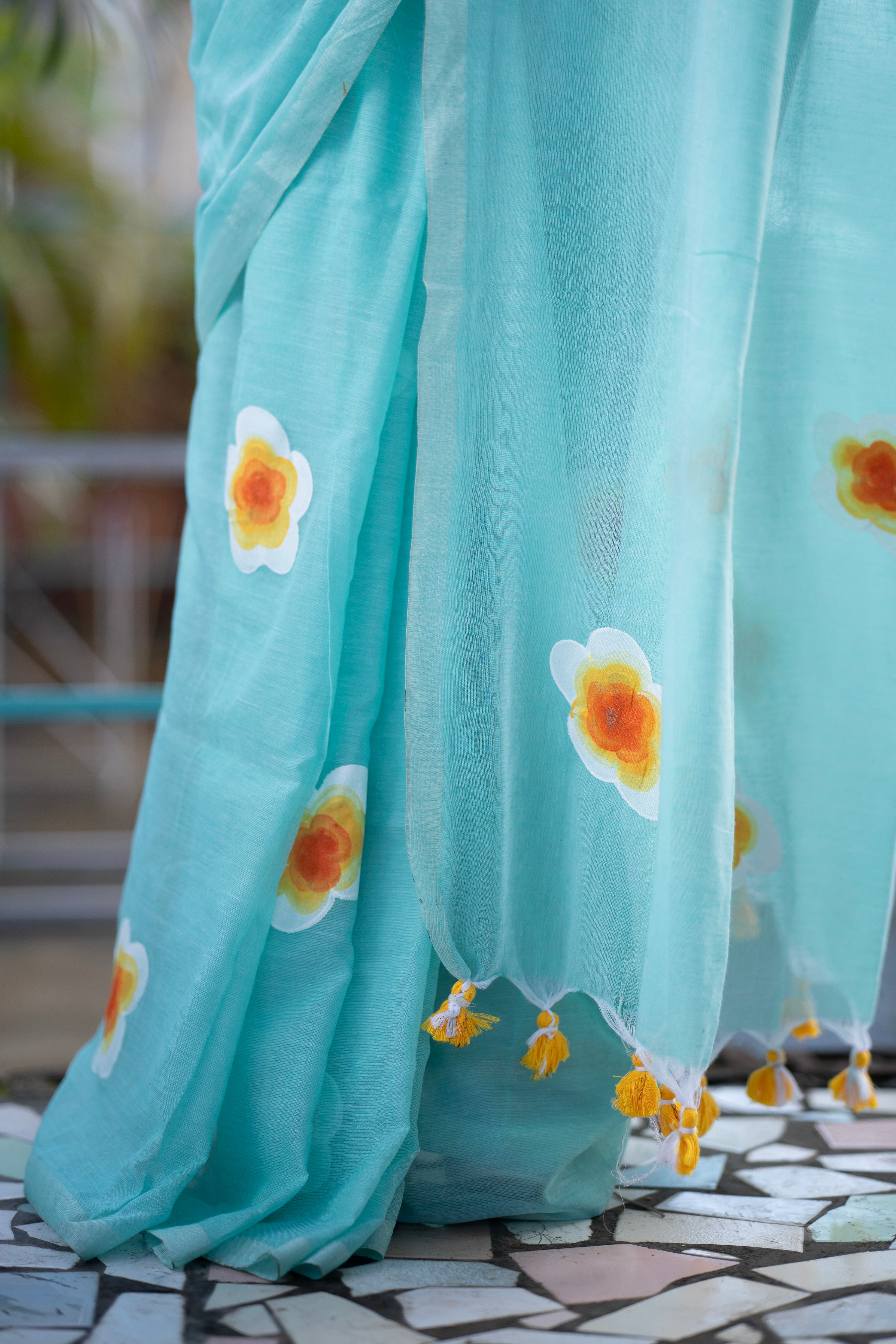Hand-Printed Floral Mulmul Cotton Saree- light blue
