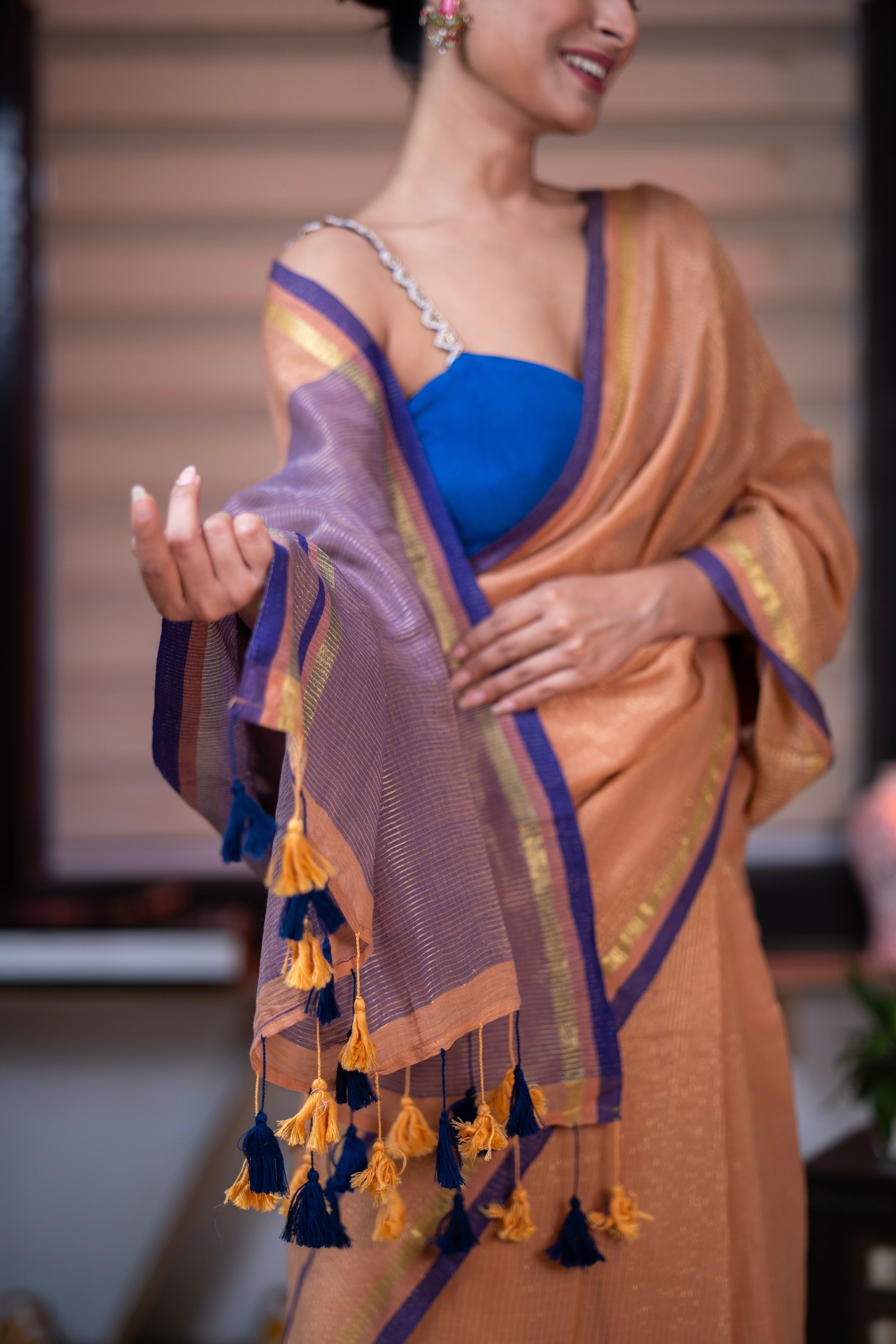 Hemlata Golden Check Mulmul Cotton Saree- Camel Golden