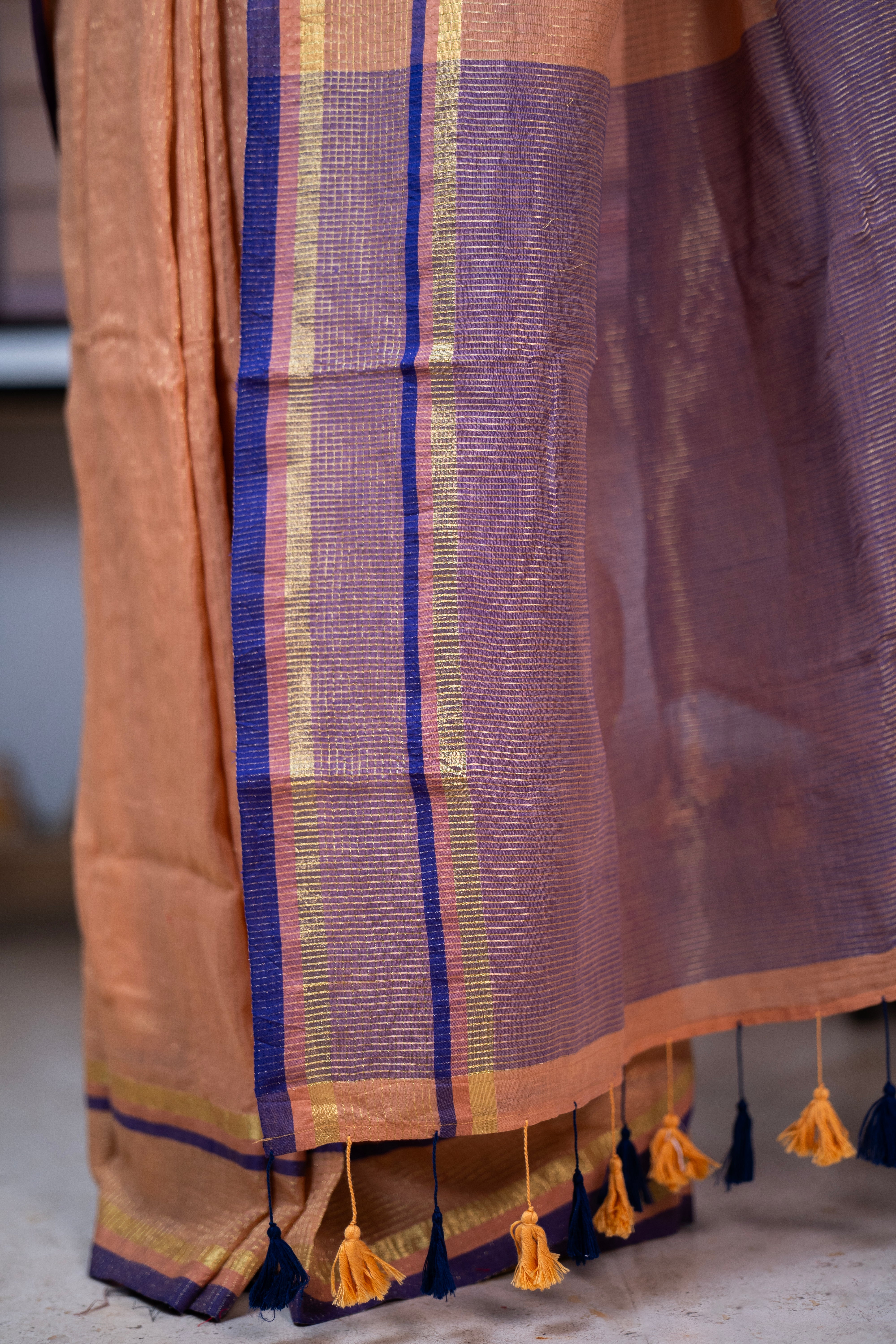 Hemlata Golden Check Mulmul Cotton Saree- Camel Golden