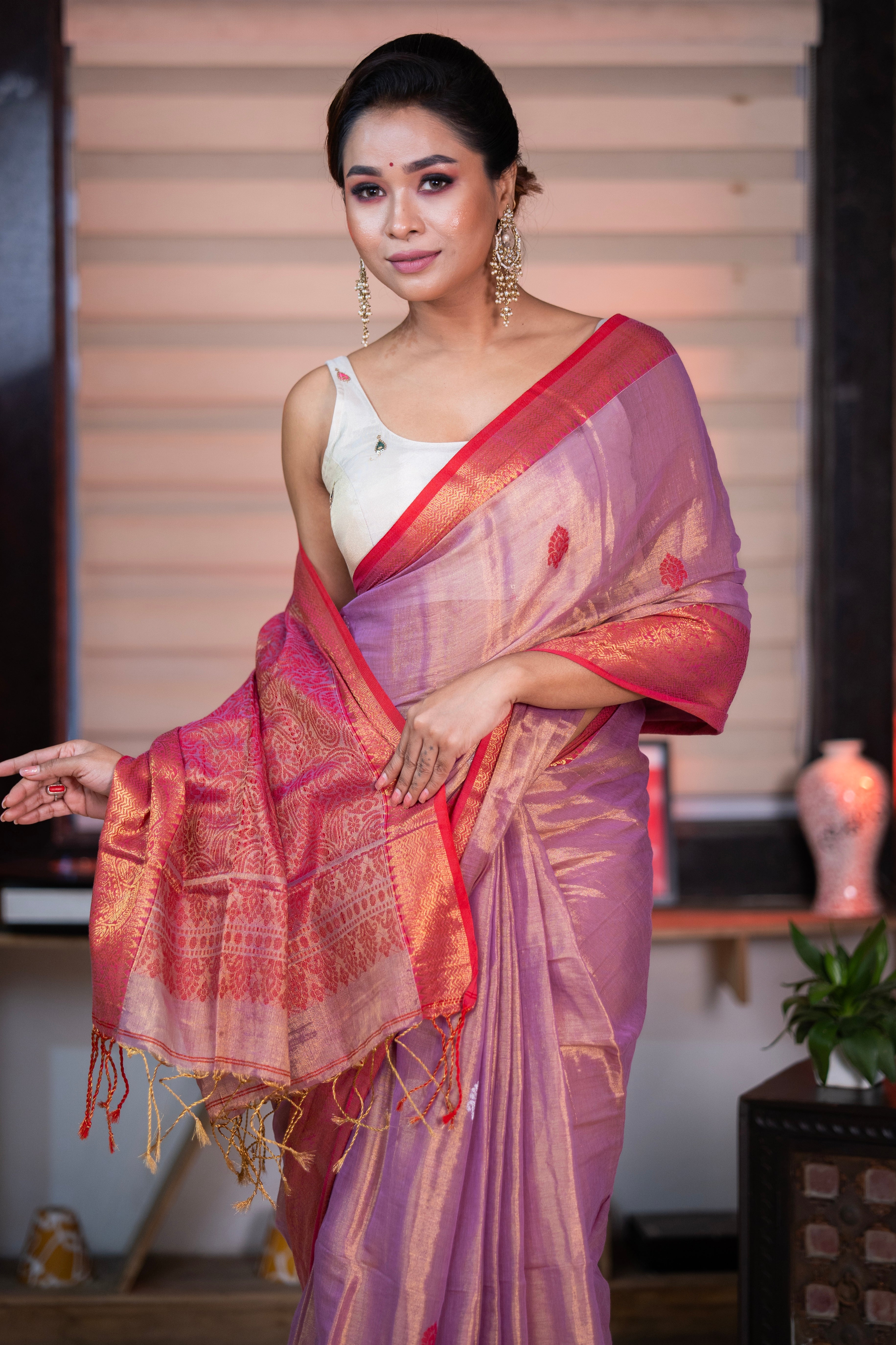 Metallic bubble Pink dual Tissue Linen Handwoven Saree