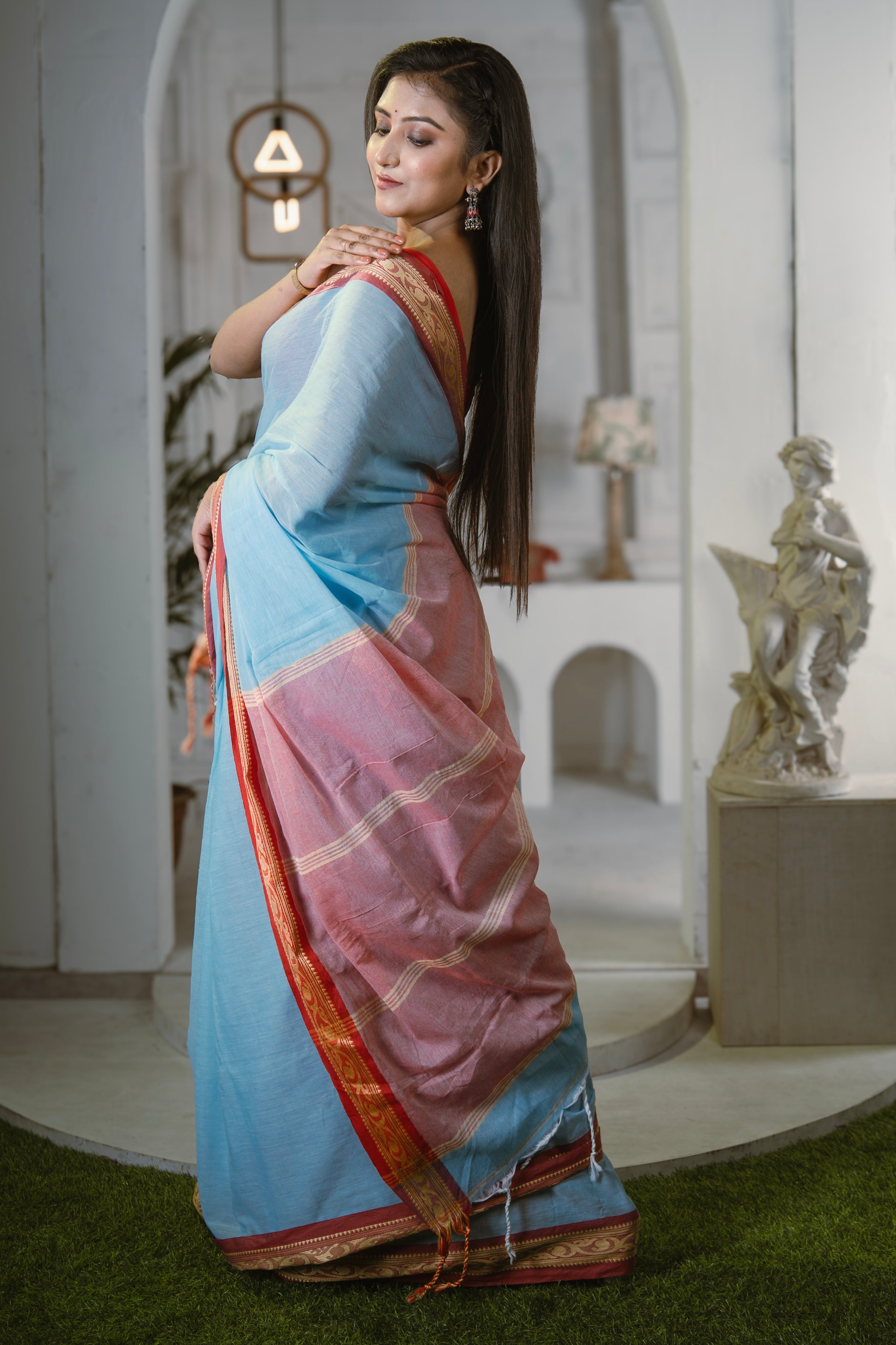 Handwoven Mulmul Cotton Saree- Blue