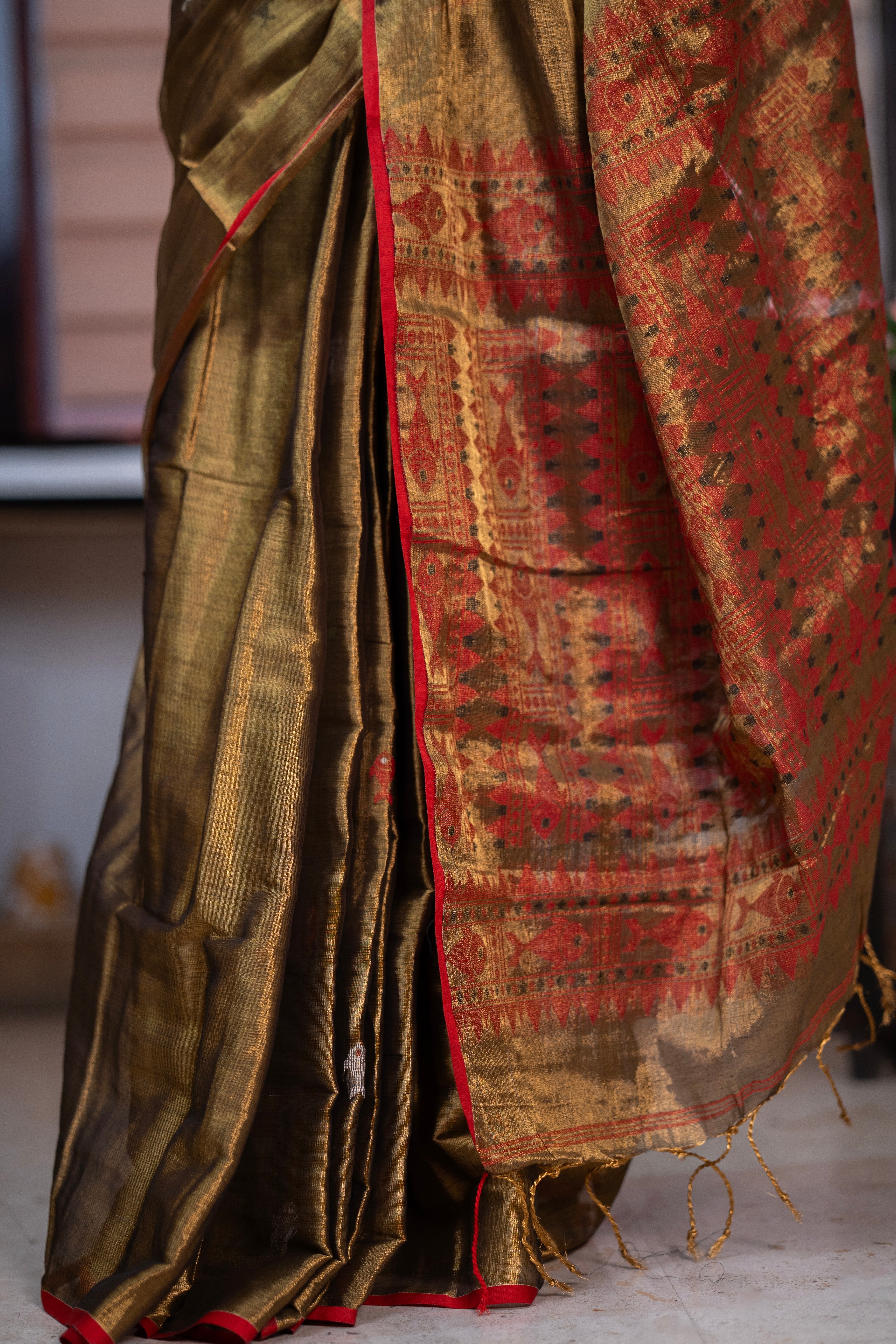 Metallic Copper Tissue Linen Handwoven Saree