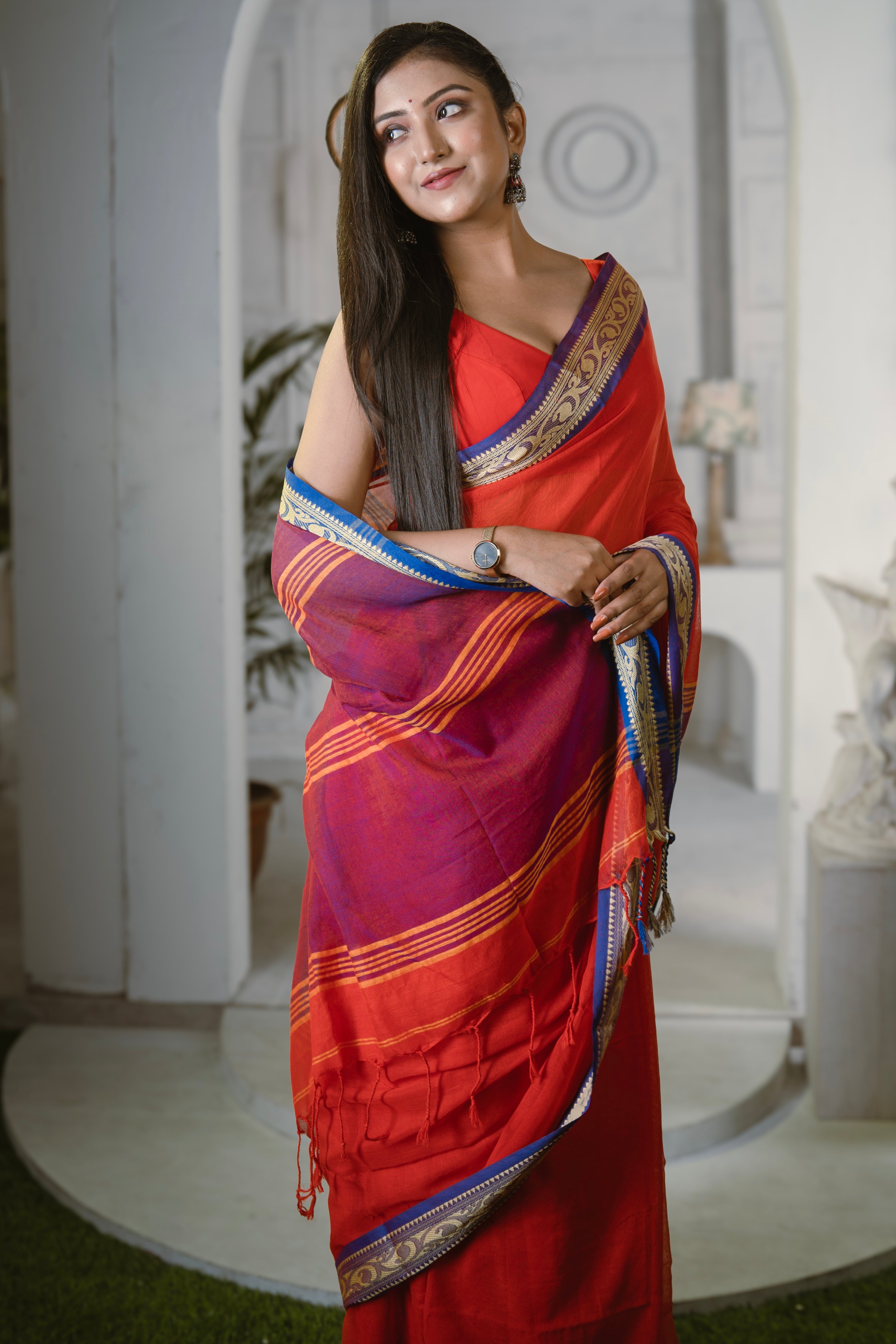 Handwoven Mulmul Cotton Saree- Red