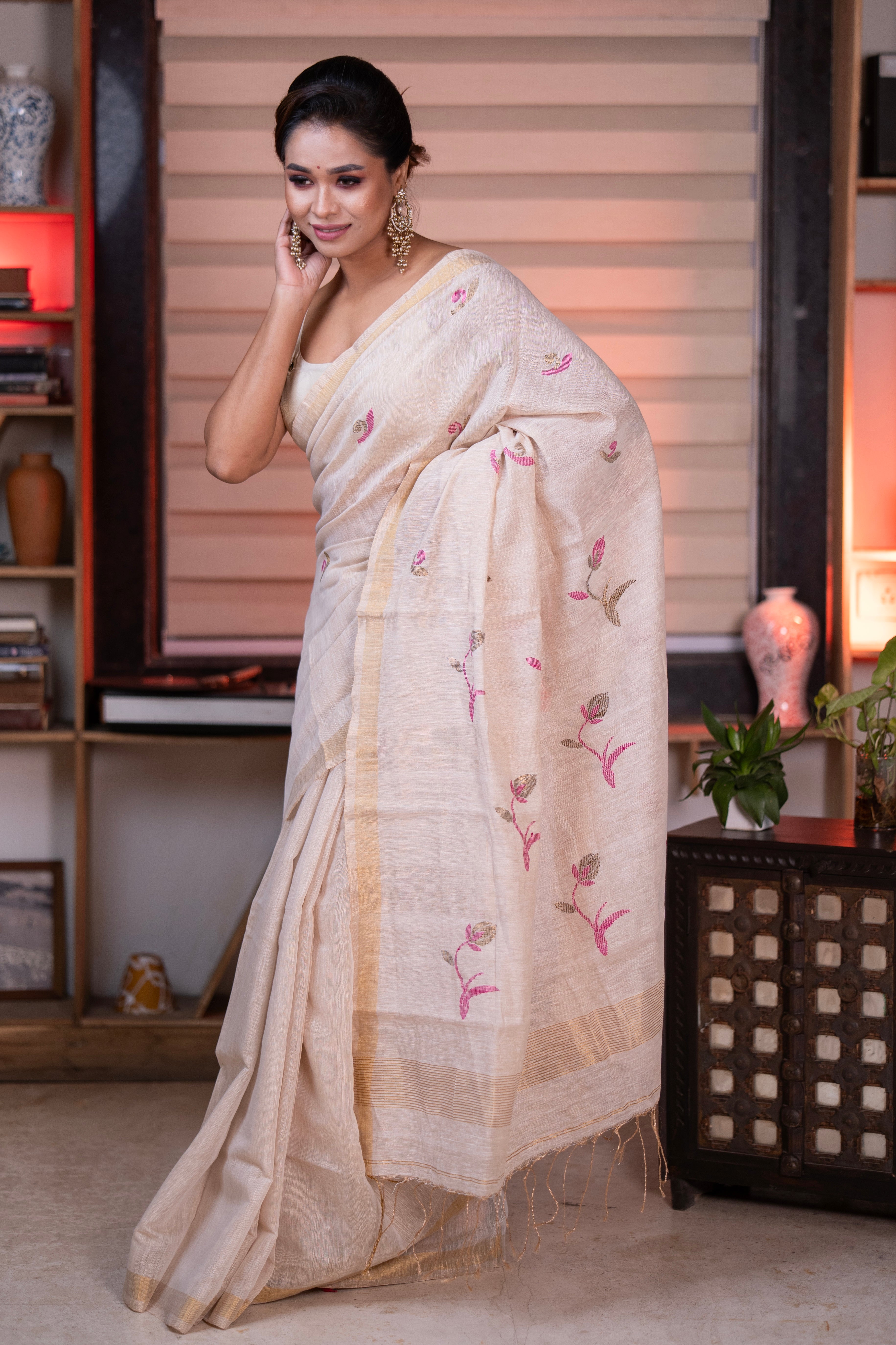 Cream Pure Tissue Linen Handwoven Tulip Saree
