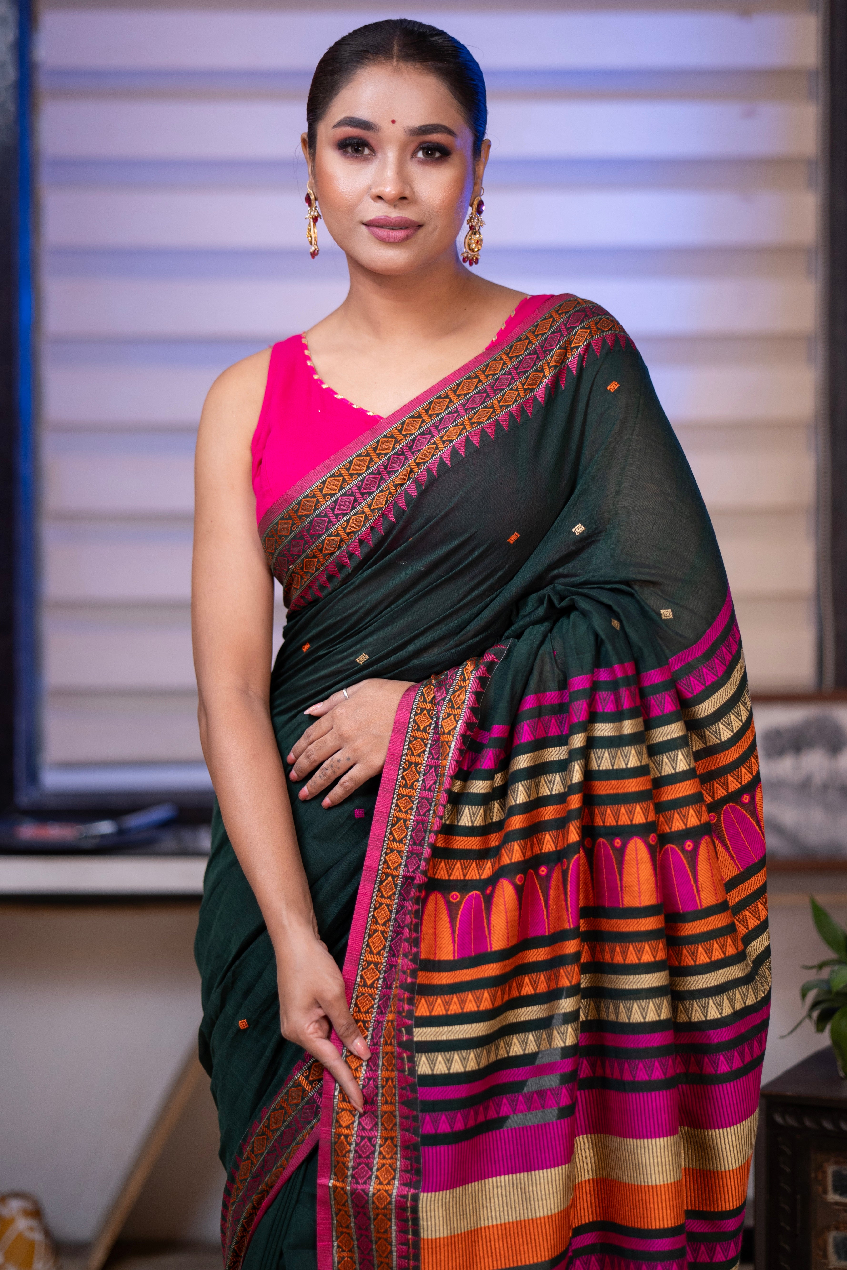 Pure Masrise Cotton Handwoven Saree-Deep Green