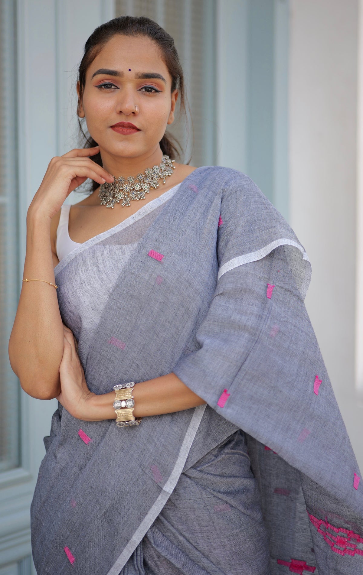 Dark Grey Hand Weaving Mul Mul Cotton Saree