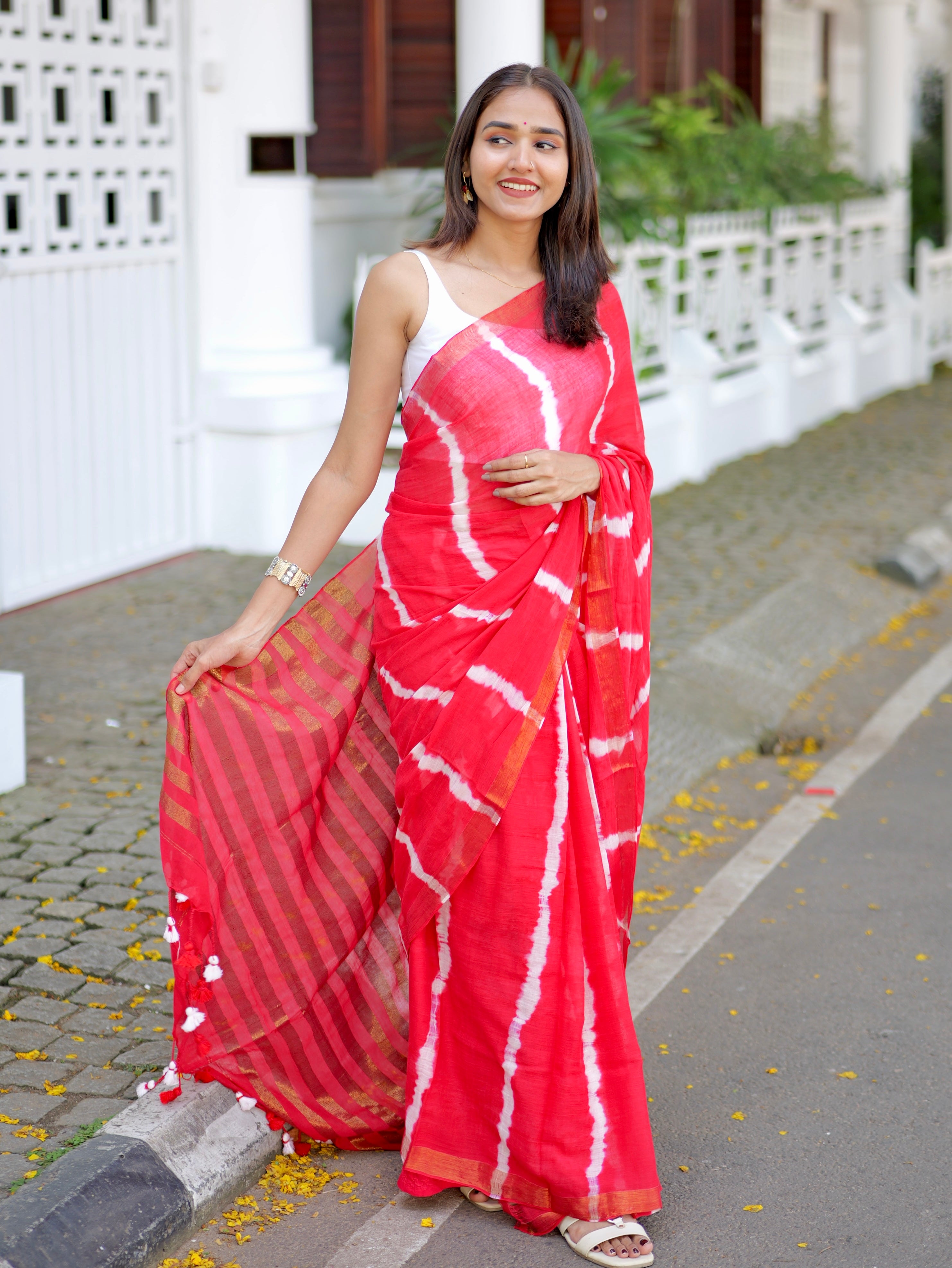Red Shibori Print Mul Mul Cotton Saree