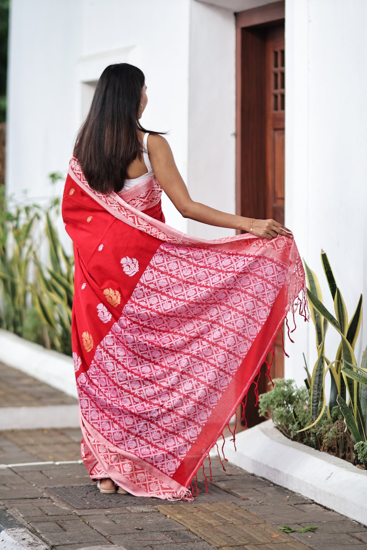 Red & white pure Mashrise Cotton Handweaving saree with blouse piece