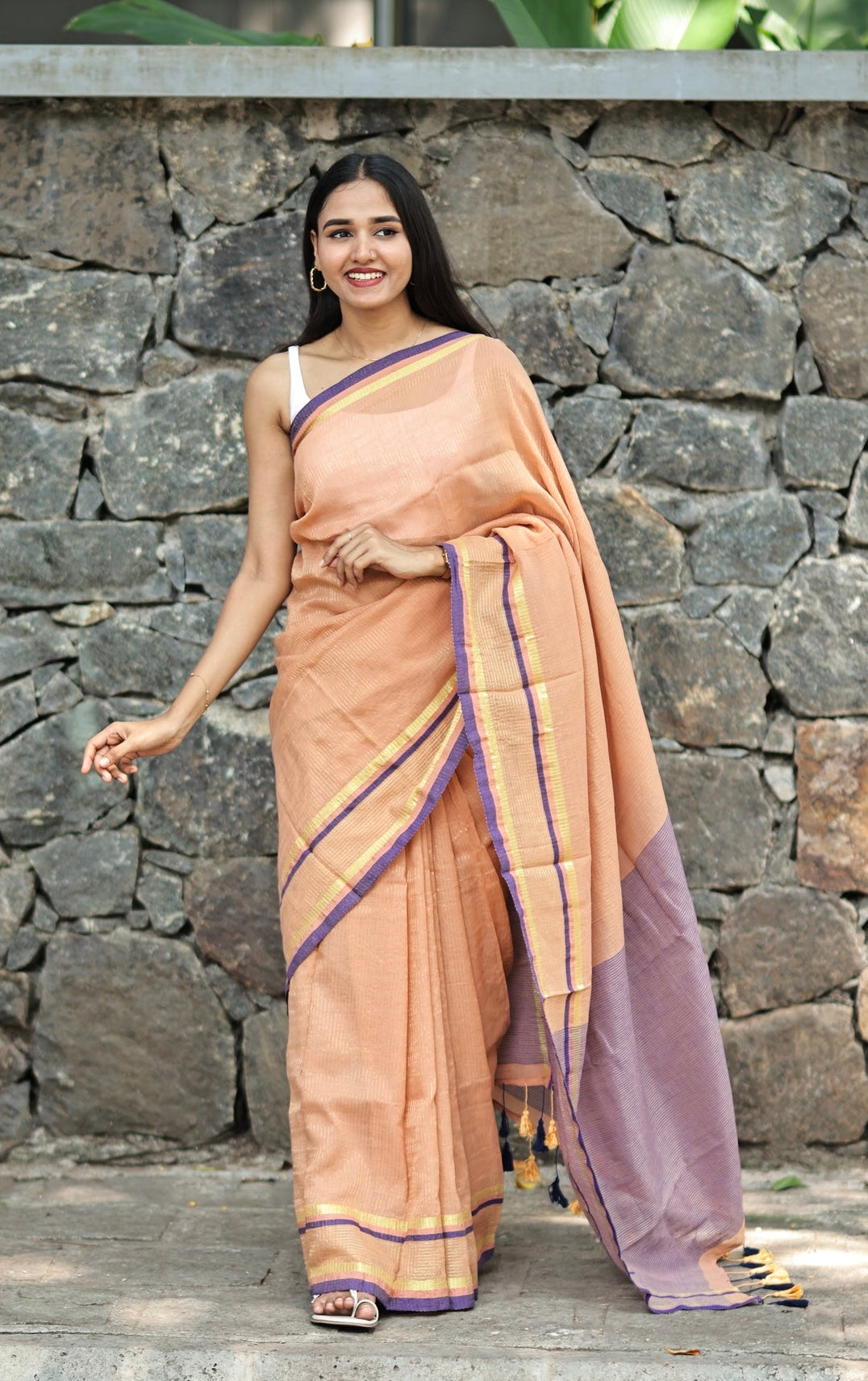 Hemlata Golden Check Mulmul Cotton Saree- Camel Golden