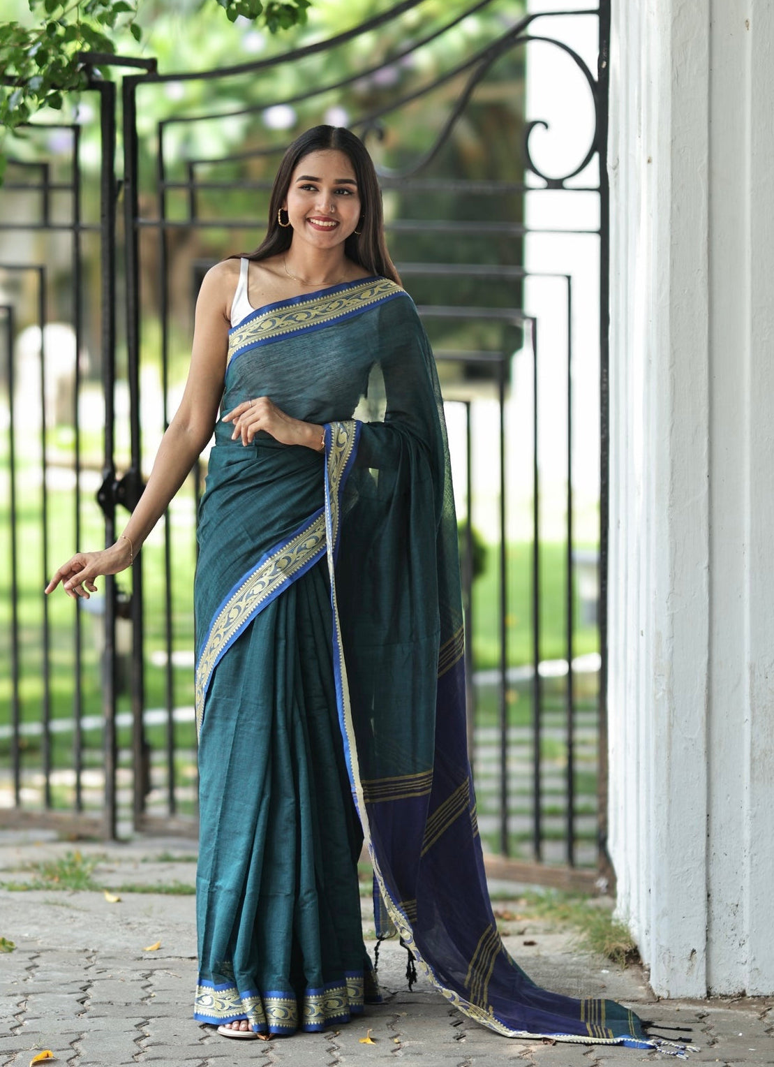 Teal Handwoven Mulmul Cotton Saree