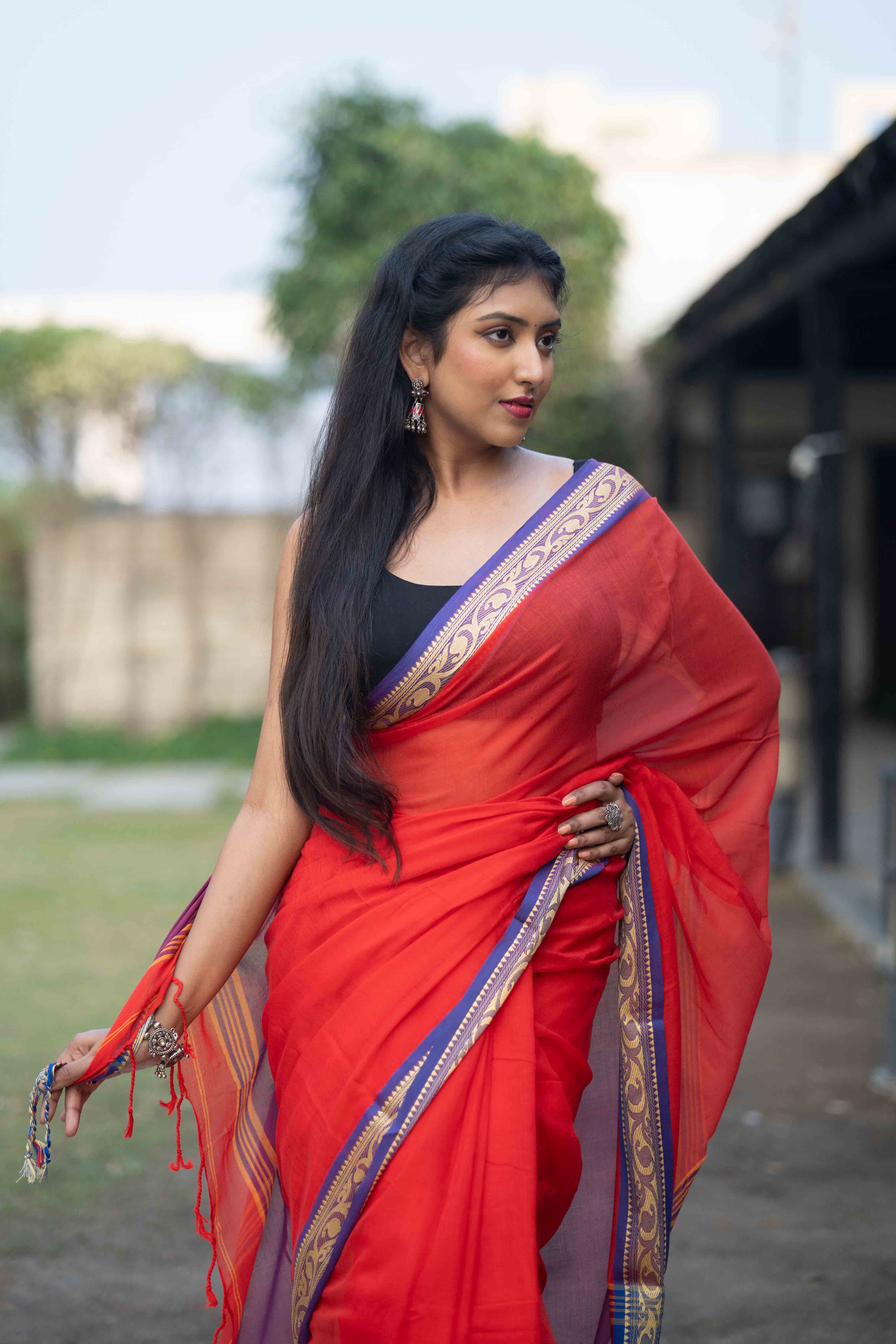 Red Handwoven Mulmul Cotton Saree