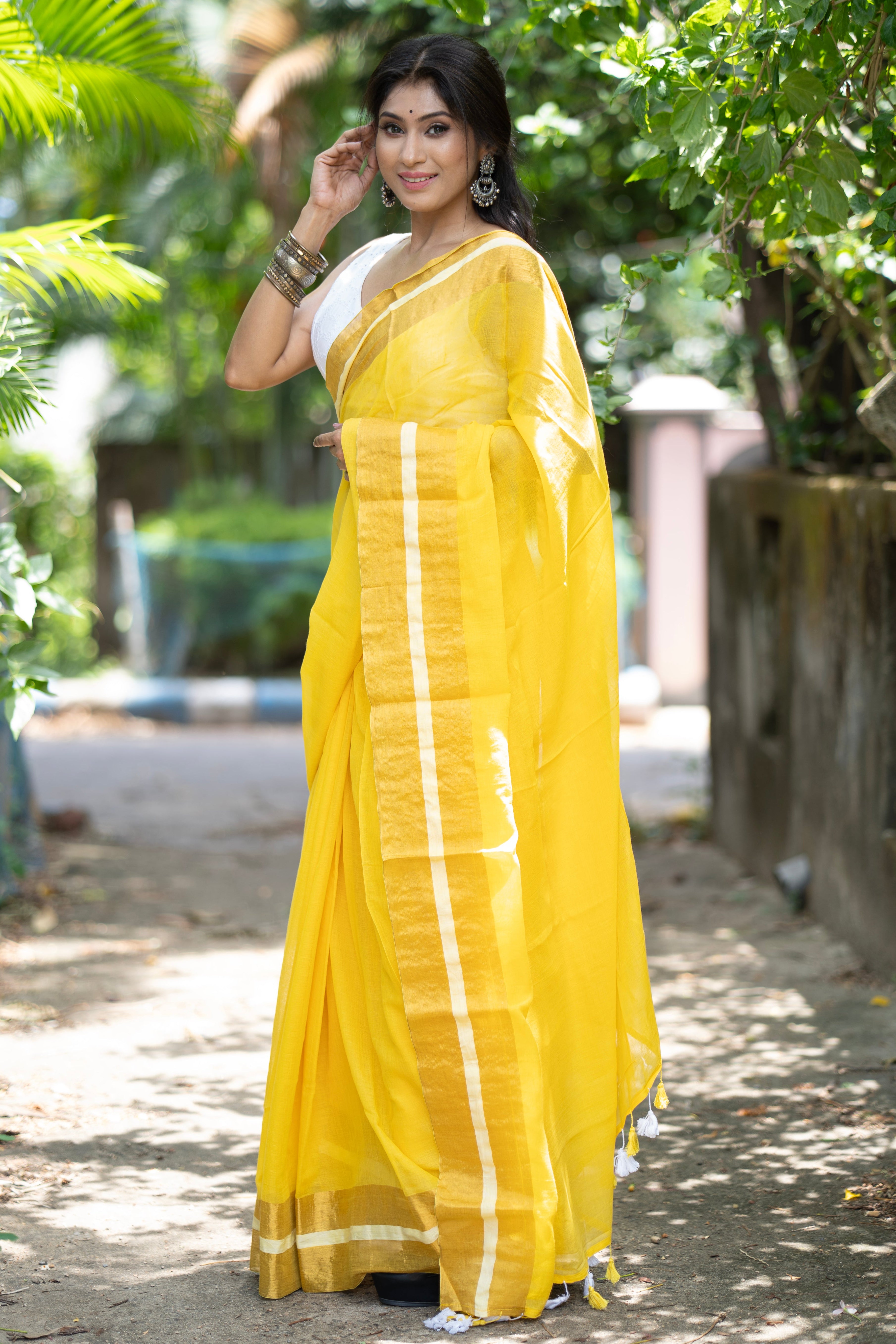 Divya Yellow Mul Mul Cotton Saree
