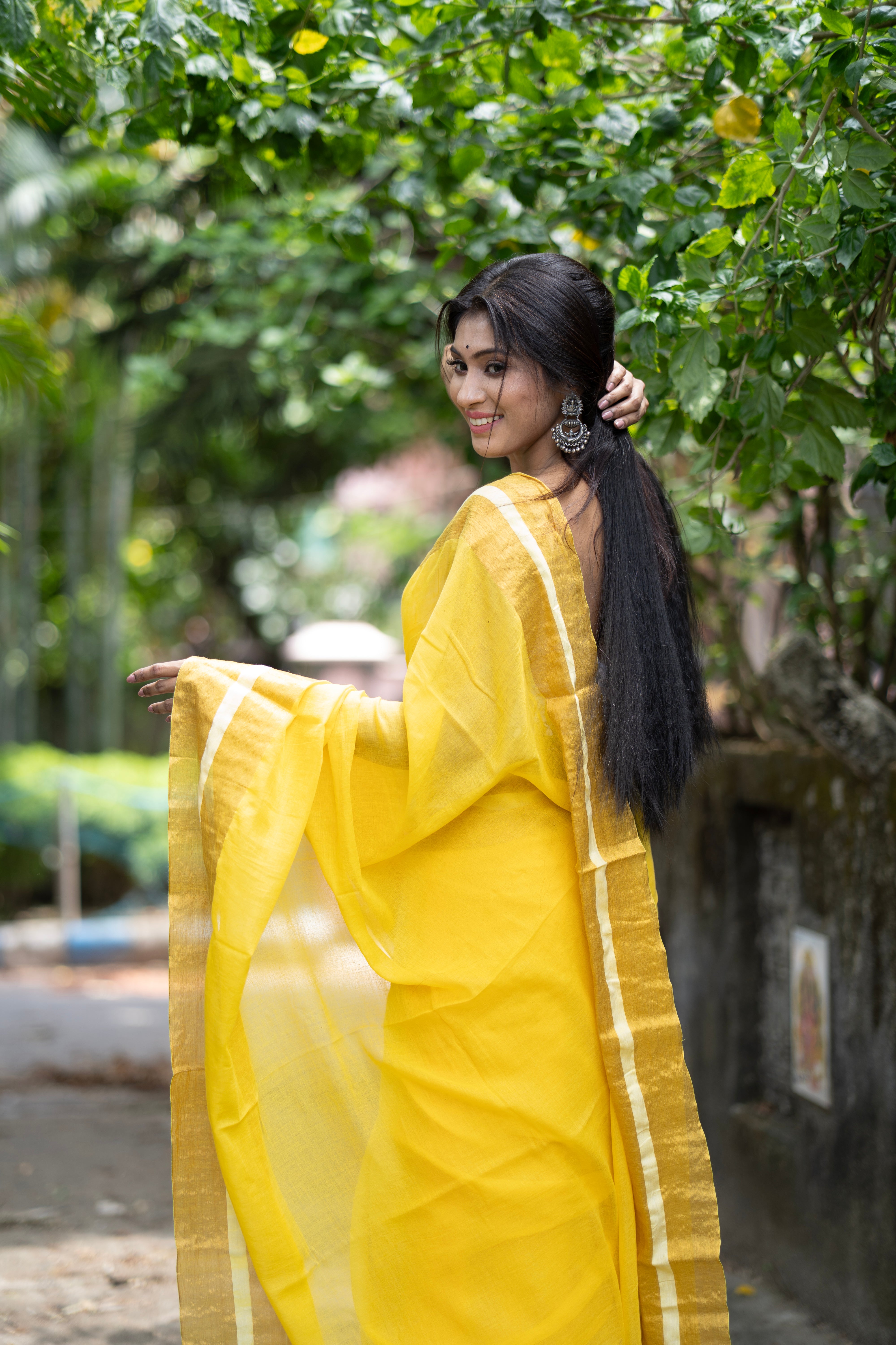 Divya Yellow Mul Mul Cotton Saree