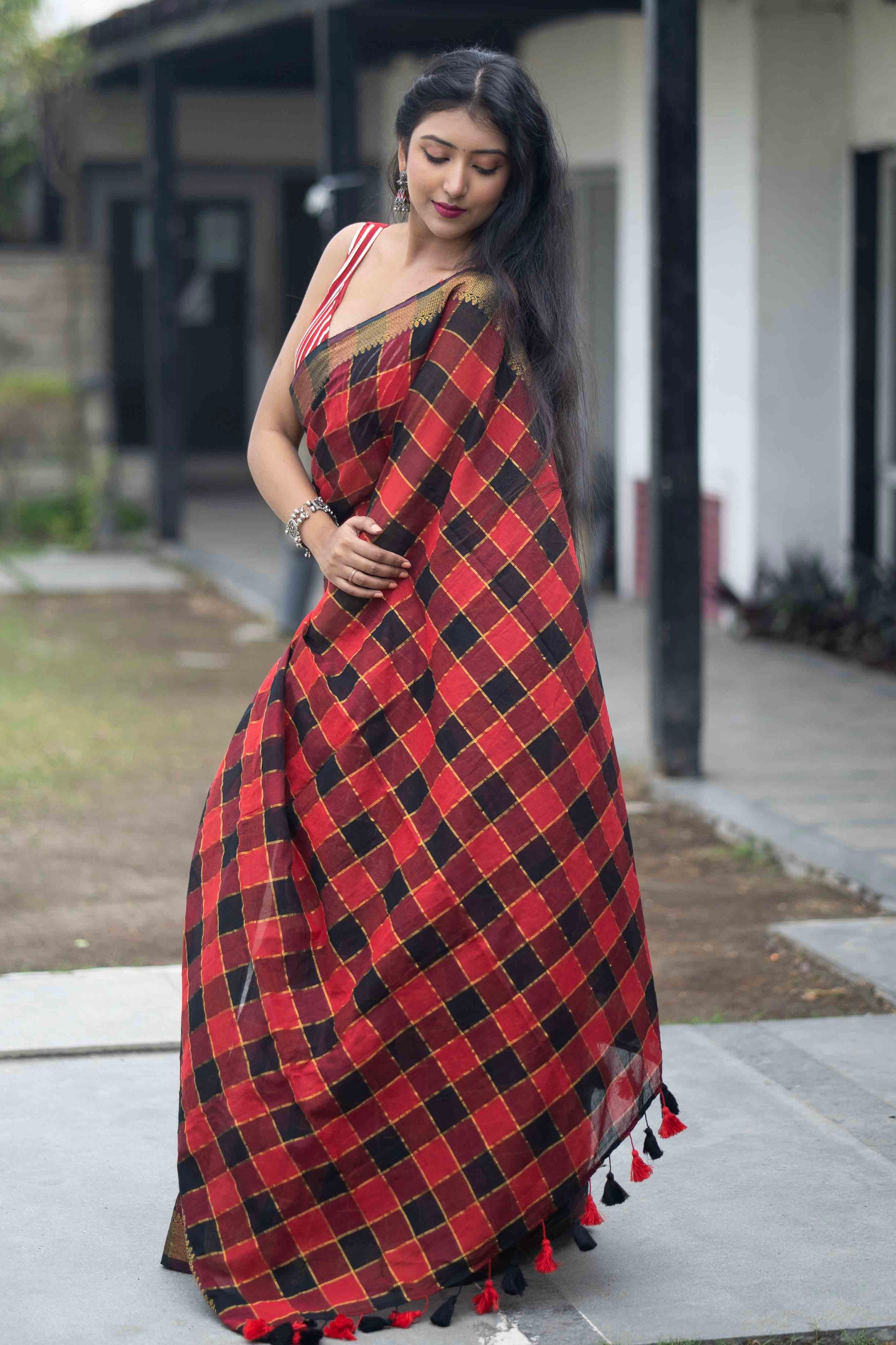 Red & Black Box Check Mulmul Cotton Saree – Golden Zari