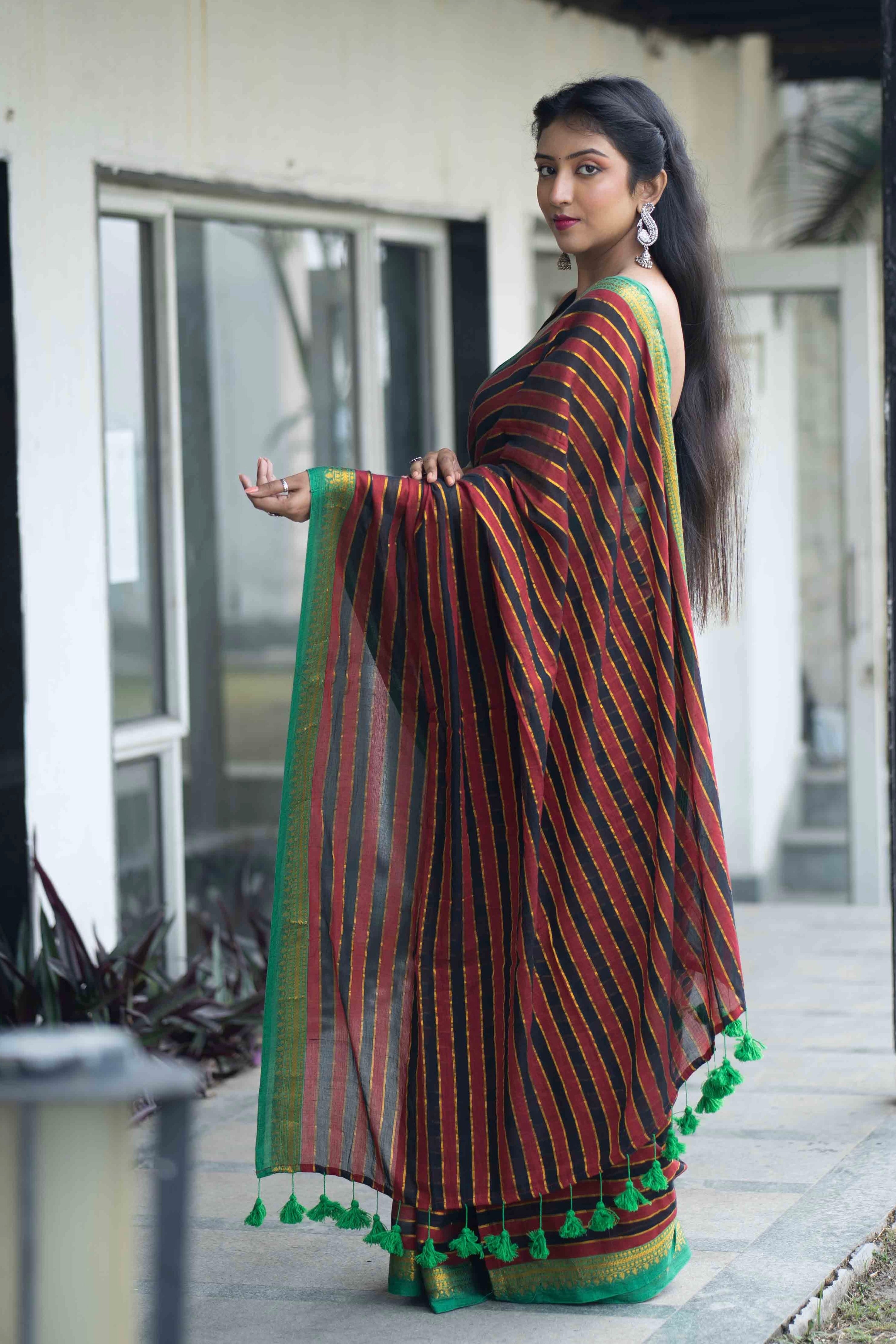 Maroon Black Mulmul Cotton Saree with Golden Zari Checks with blouse piece