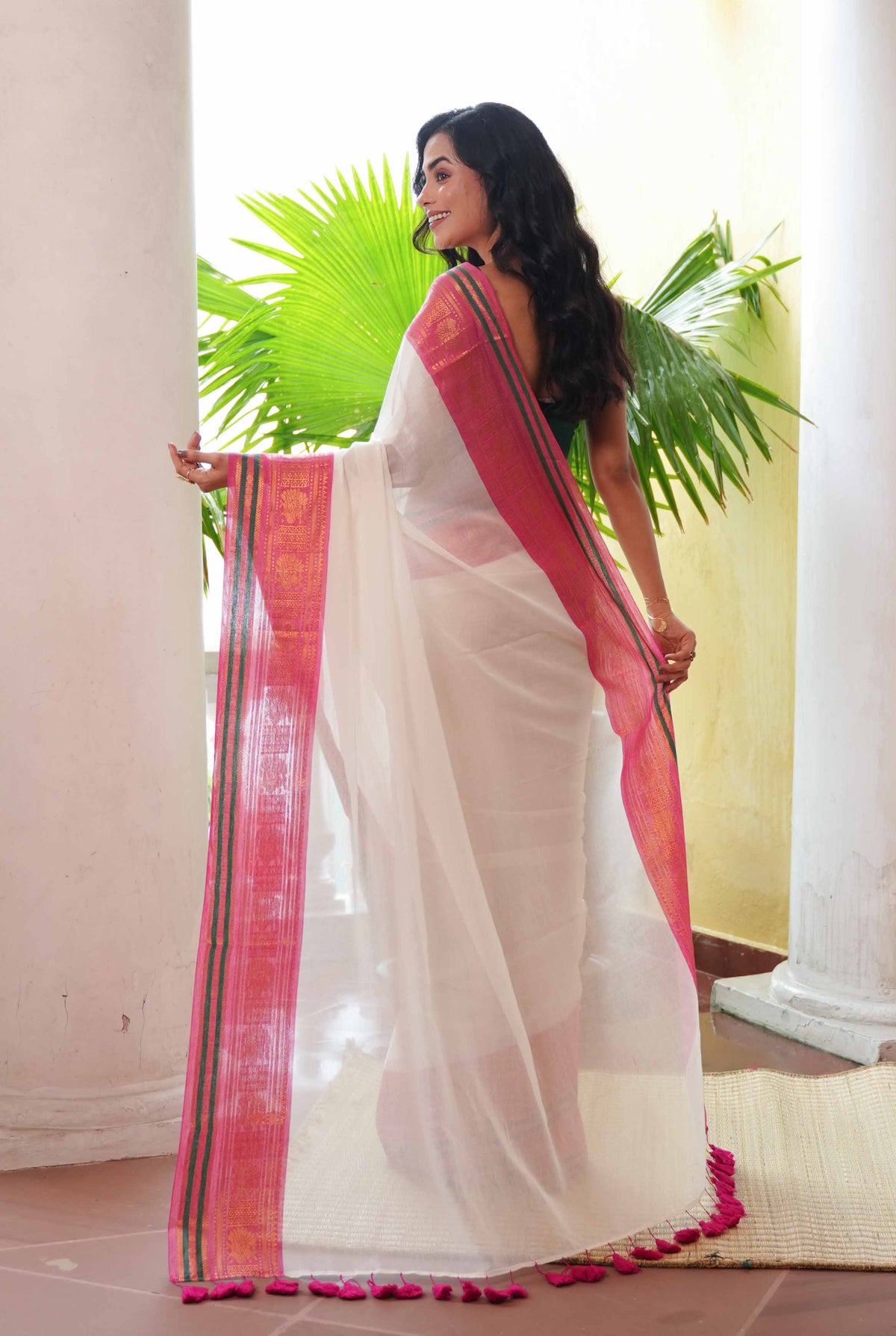 White Kanchi border Mul Mul Cotton Saree