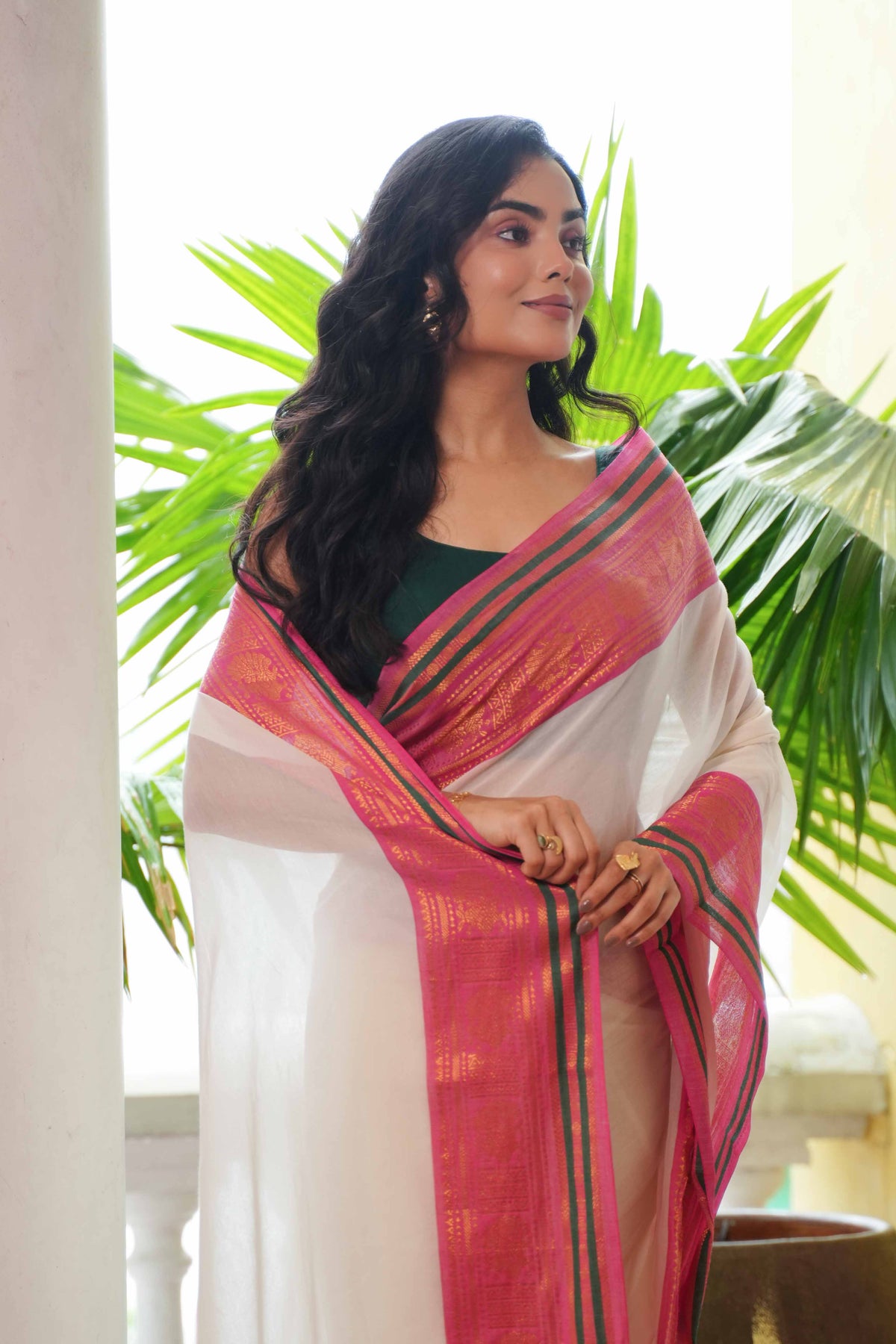 White Kanchi border Mul Mul Cotton Saree