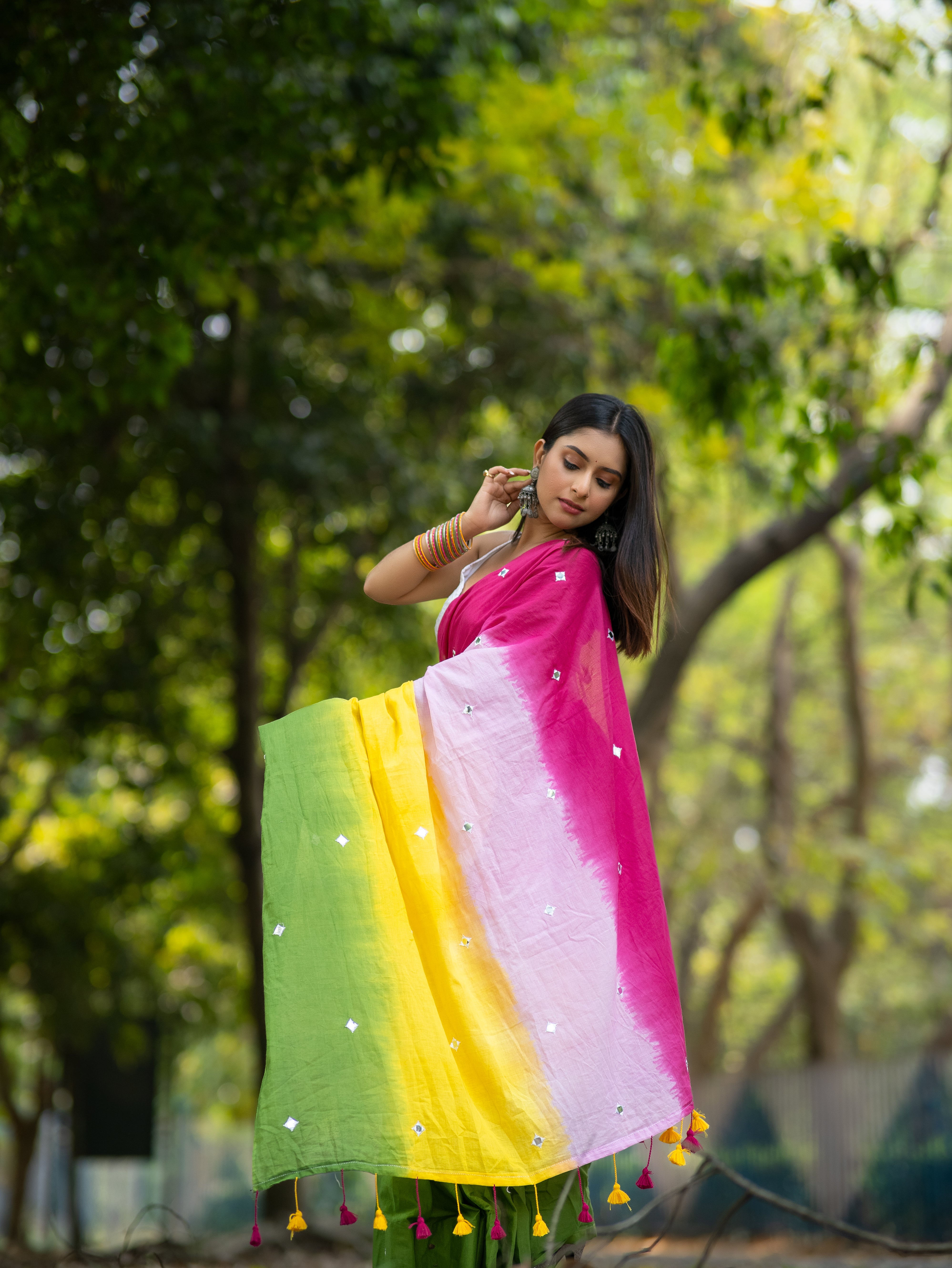 Multicolour Pure Mul Cotton Mirror Work Saree with blouse piece