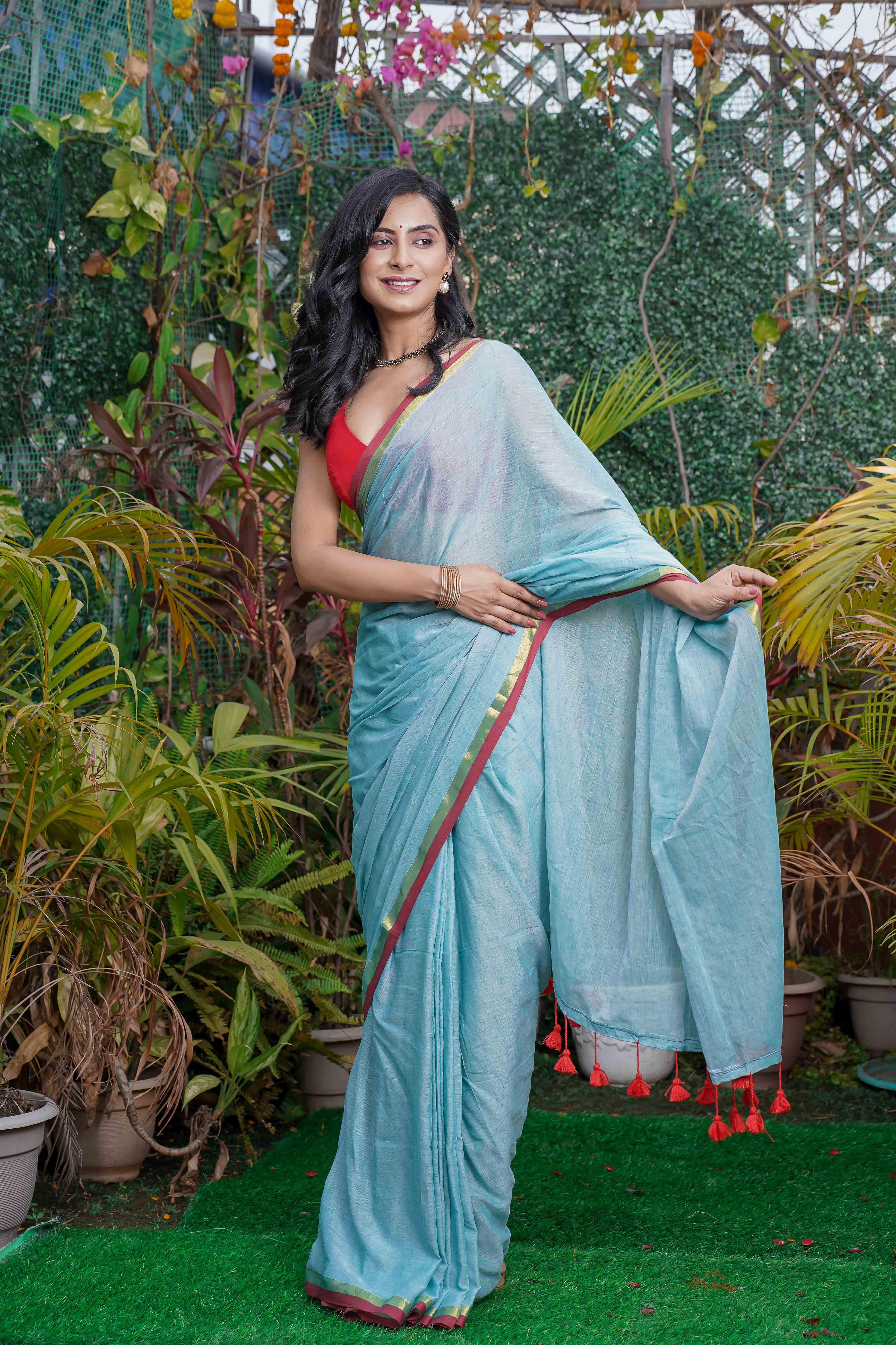 Aqua Blue Red & Golden border Mul Mul Cotton Saree With Blouse Piece