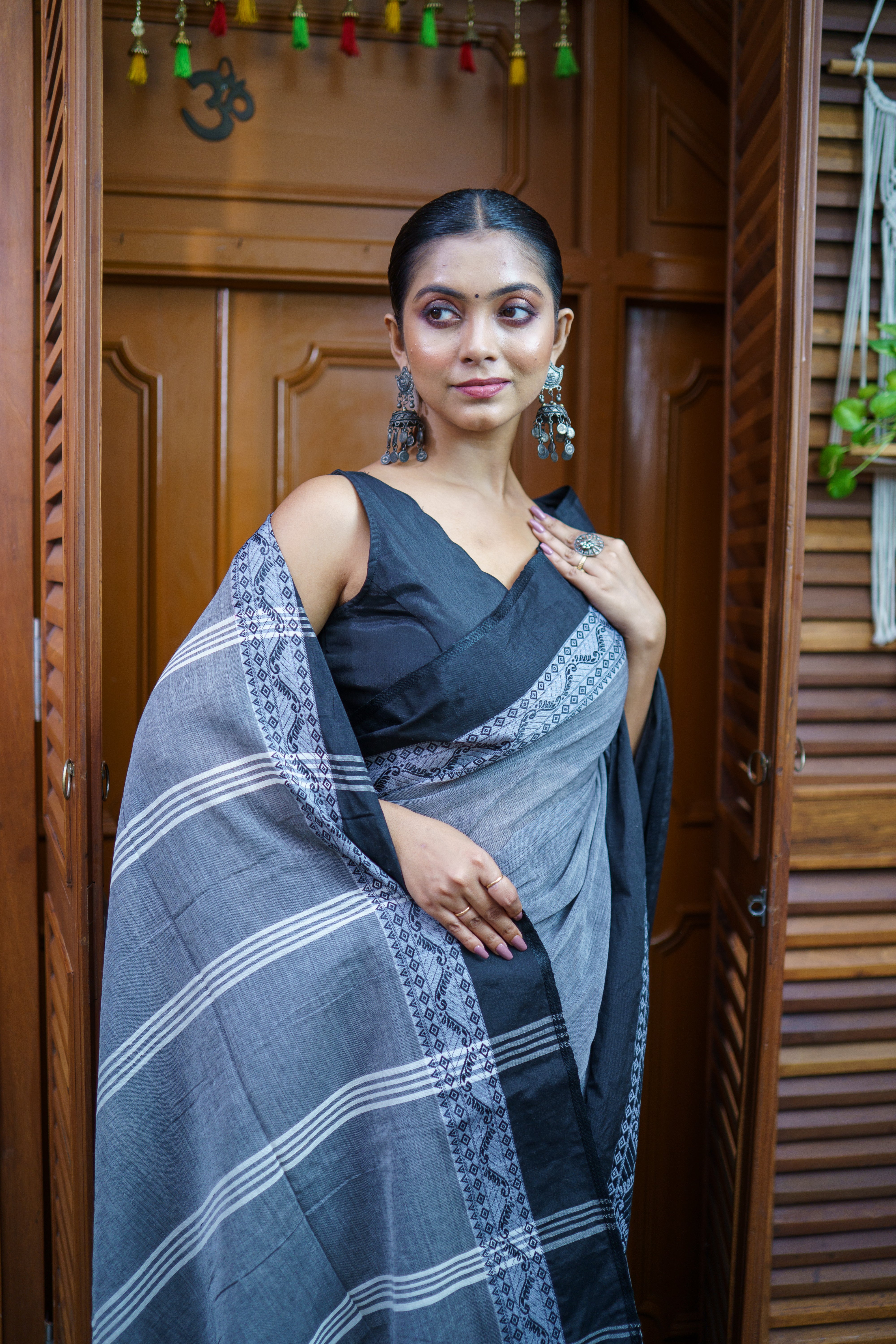 Grey & Black Mul Mul Cotton Saree