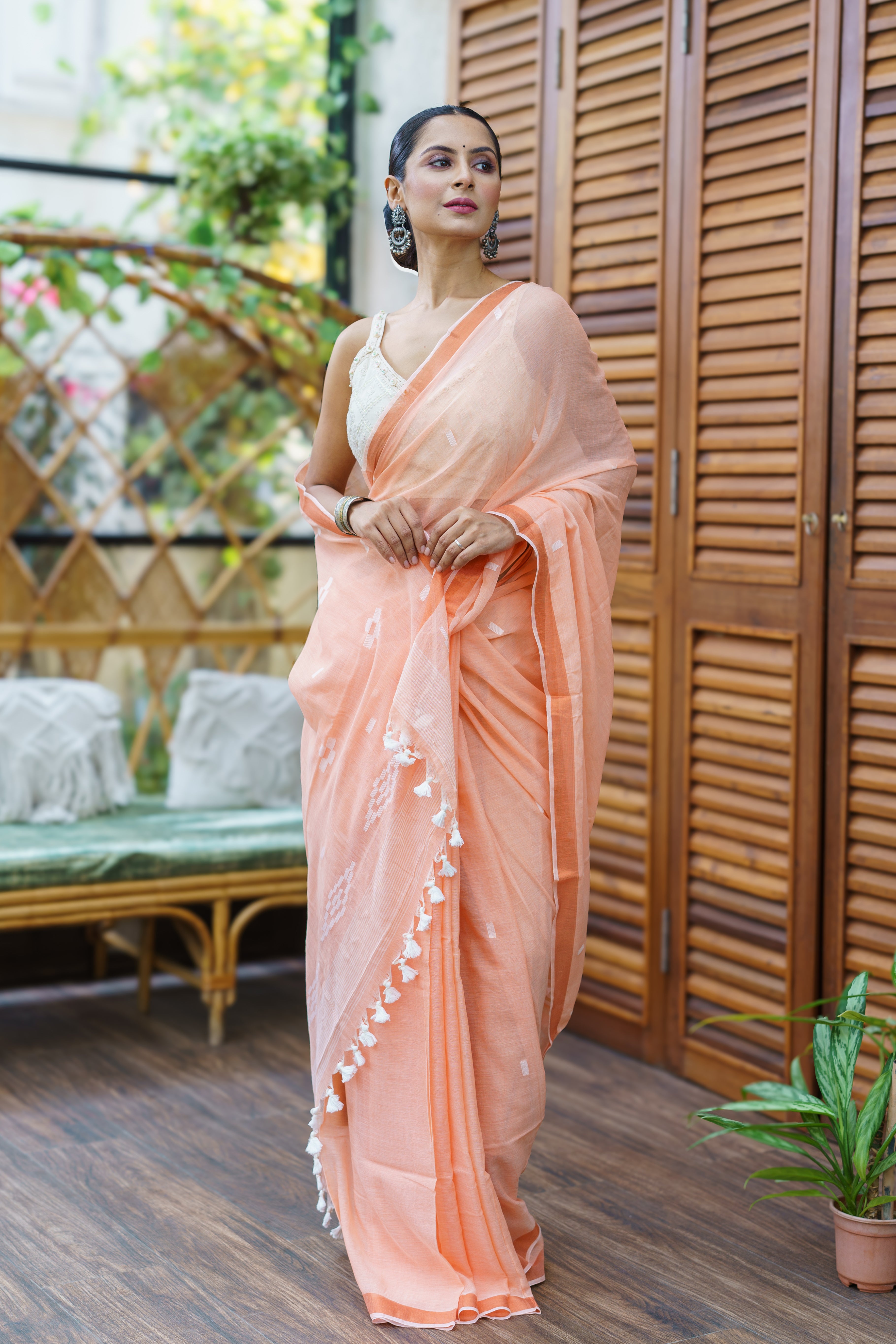 Hand Weaving Mulmul Cotton Saree- Peach