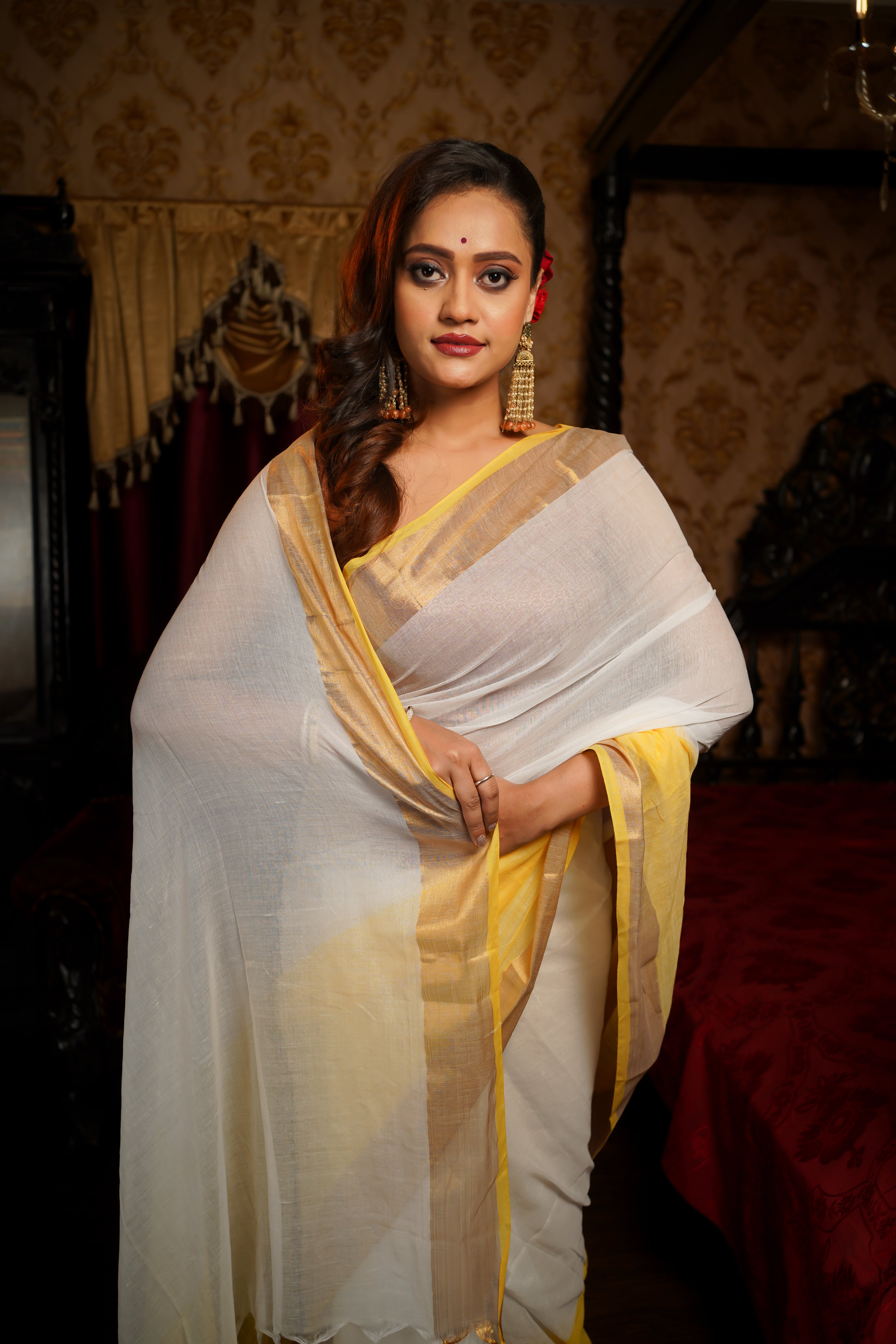 White & Yellow Rangriti Pure Mul Mul Cotton Saree with blouse piece