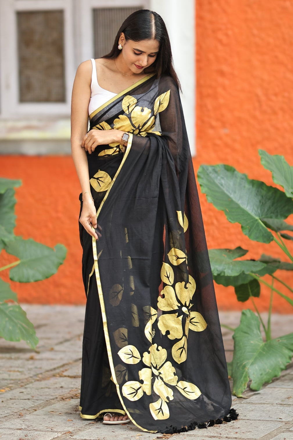 Premium Black Flower Gold Printed Mulmul Cotton Saree