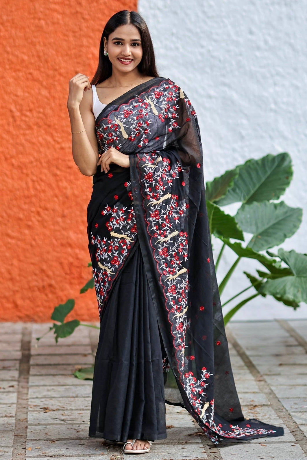 Roshni Raga Mul Mul Cotton Embroidery Saree- Black & Red
