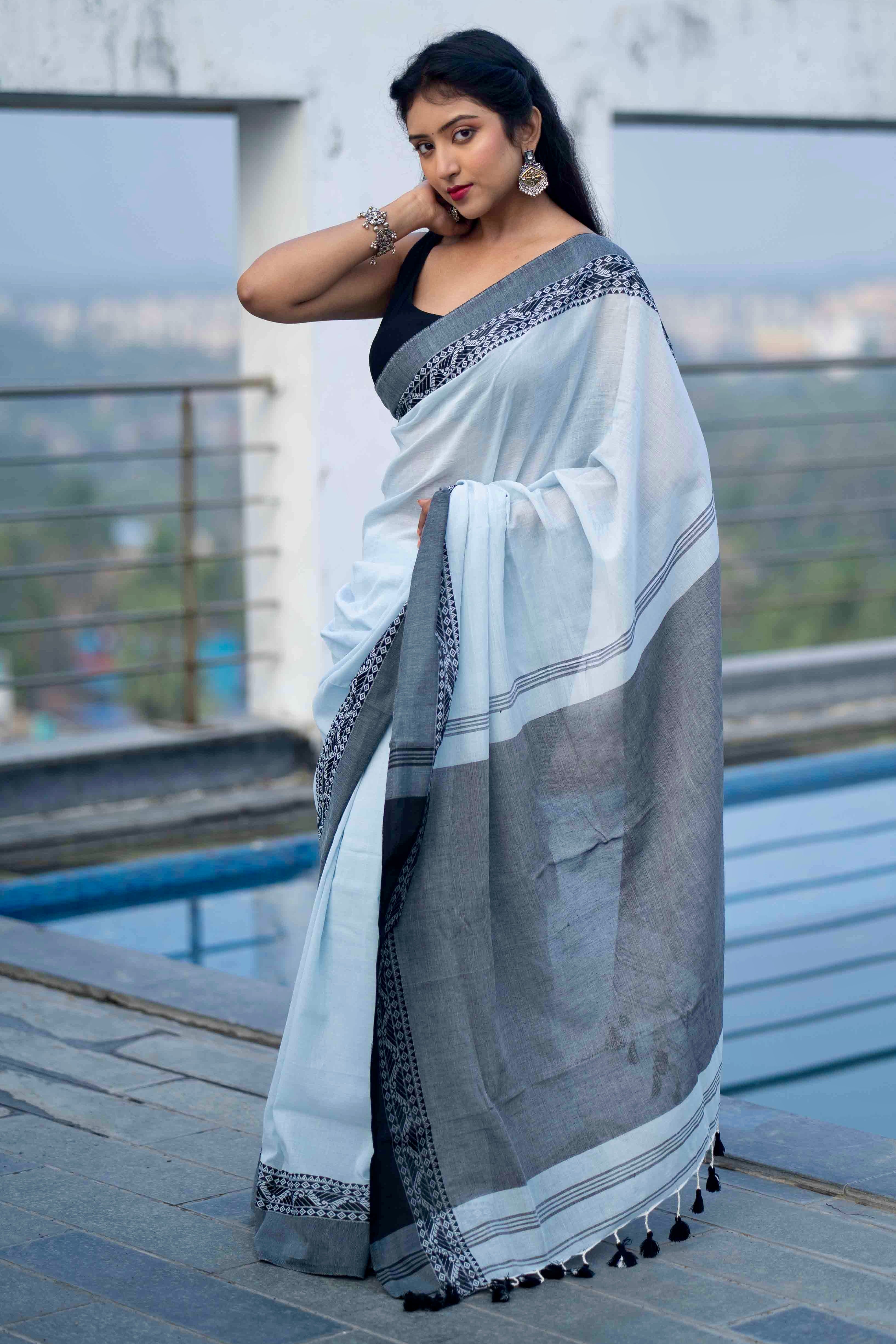 Light blue Mul Mul Cotton Saree with blouse piece