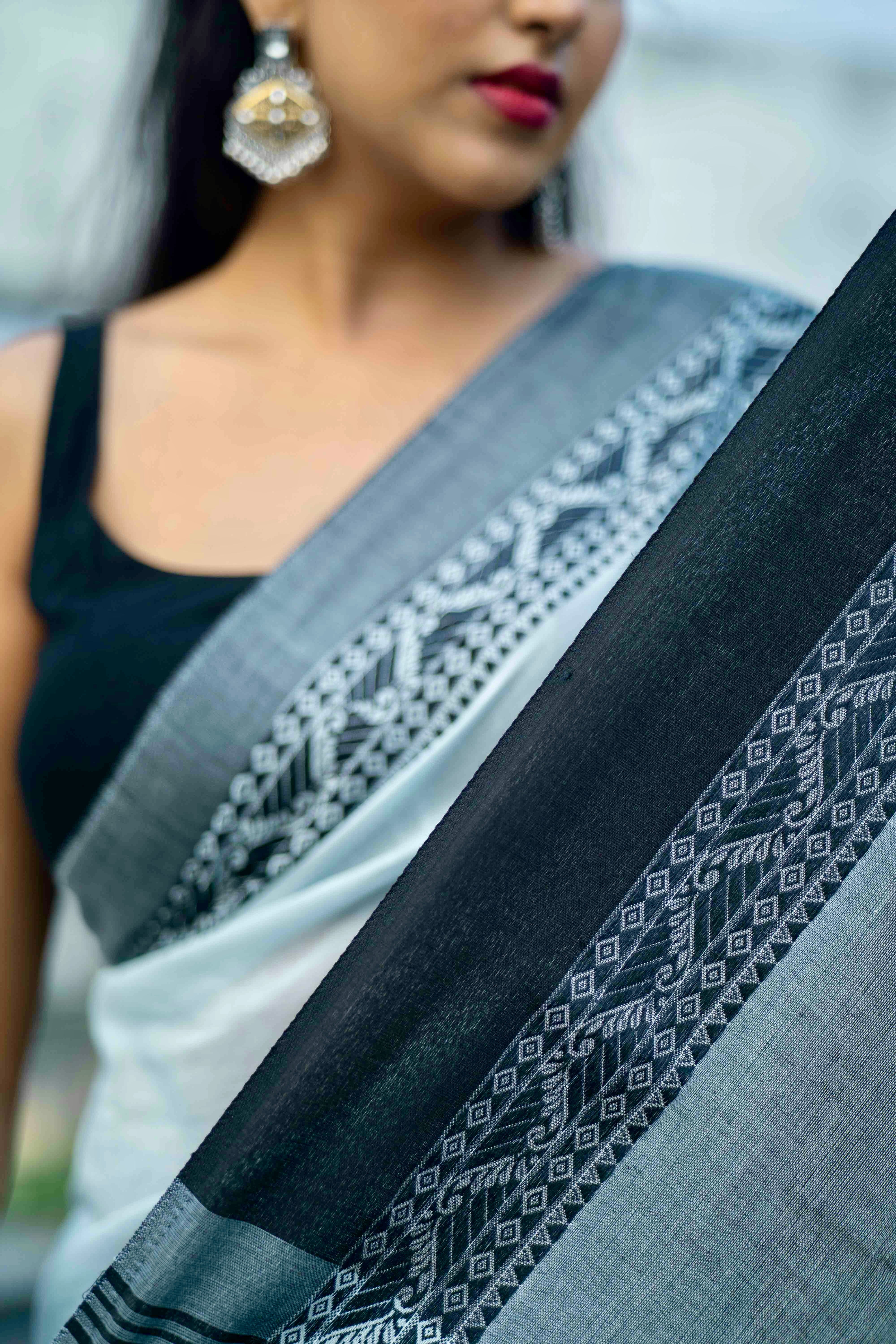Light blue Mul Mul Cotton Saree with blouse piece