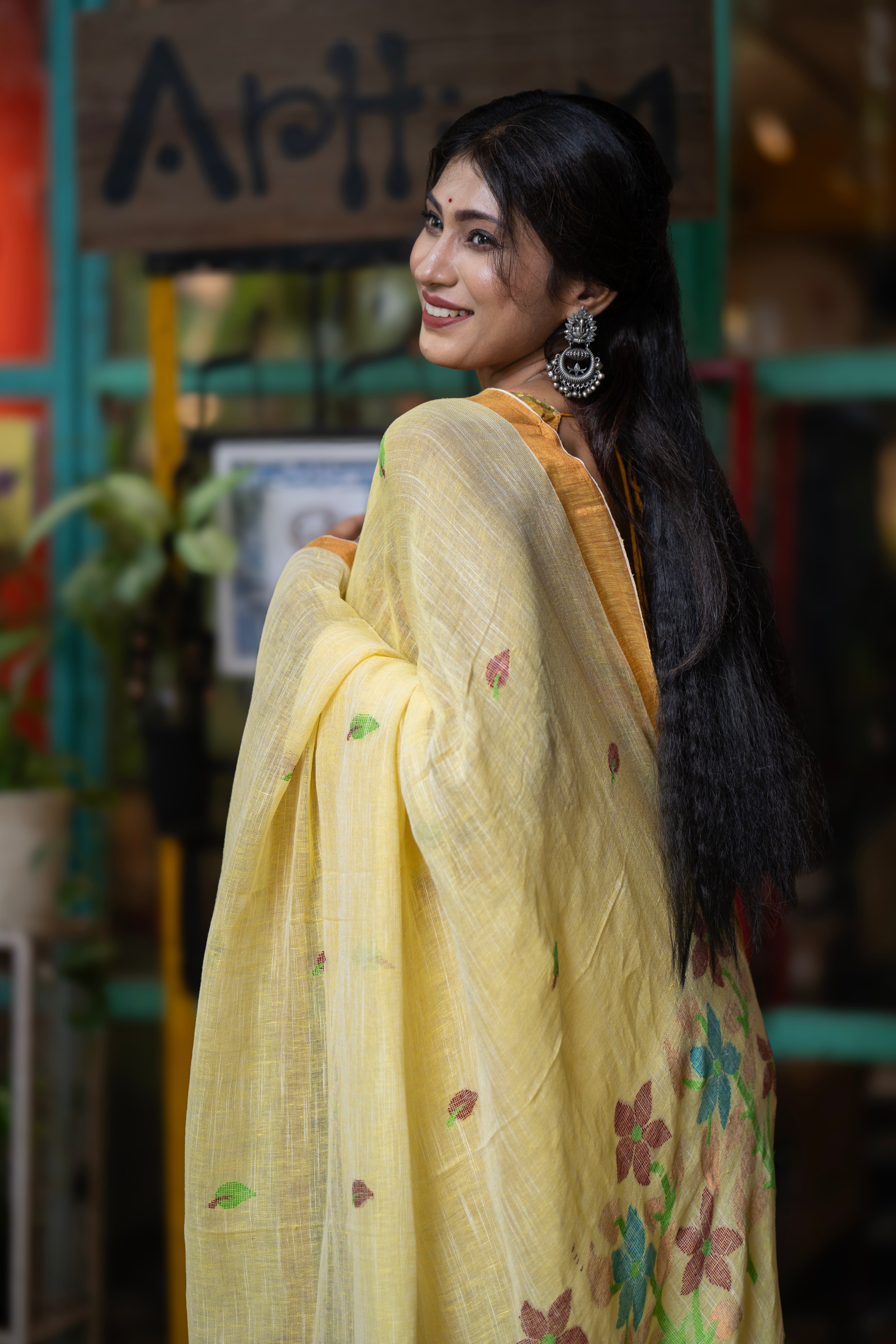 Yellow Hand Woven Linen Jamdani Saree