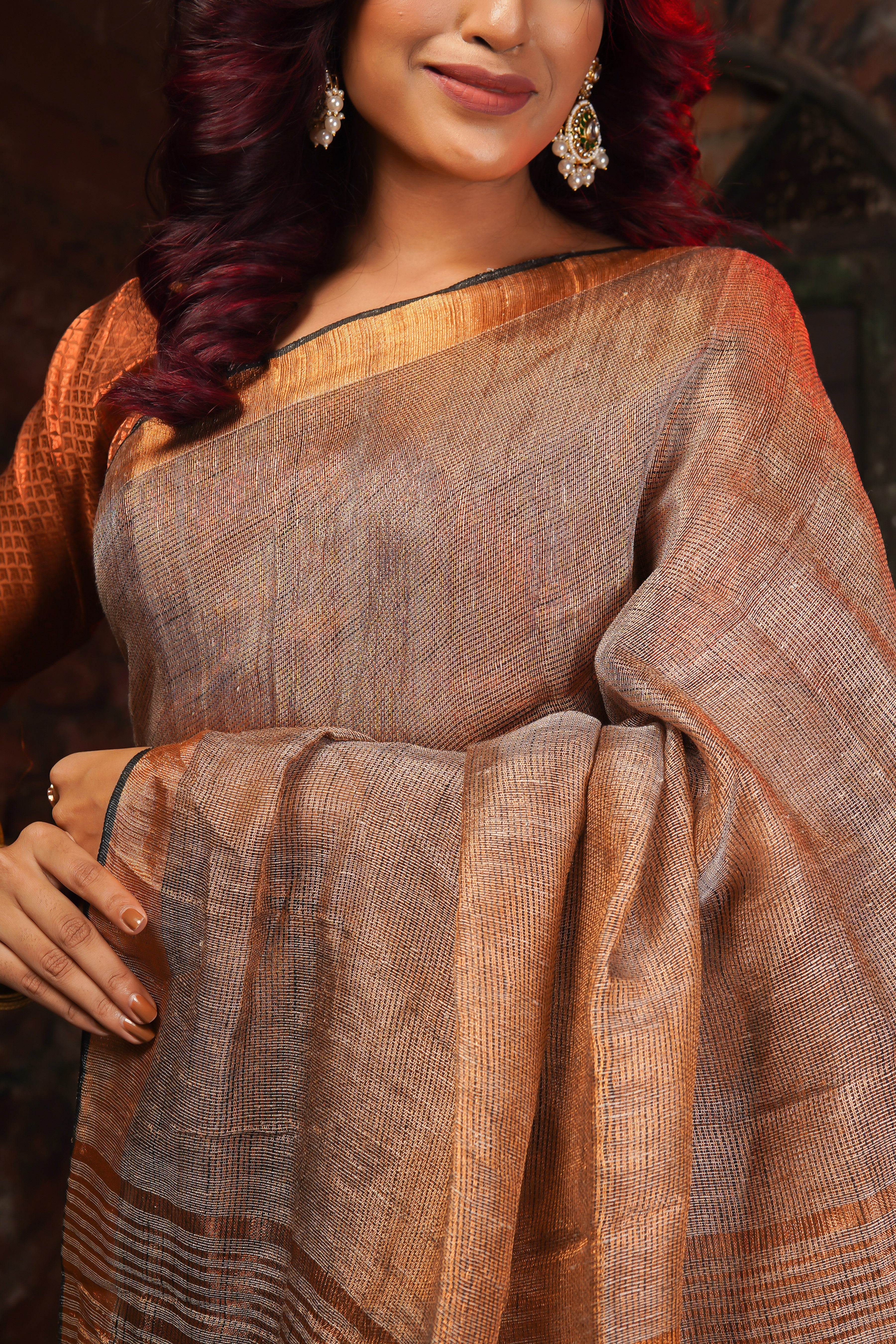Mocha Dual Tone Tissue Linen Saree with blouse piece