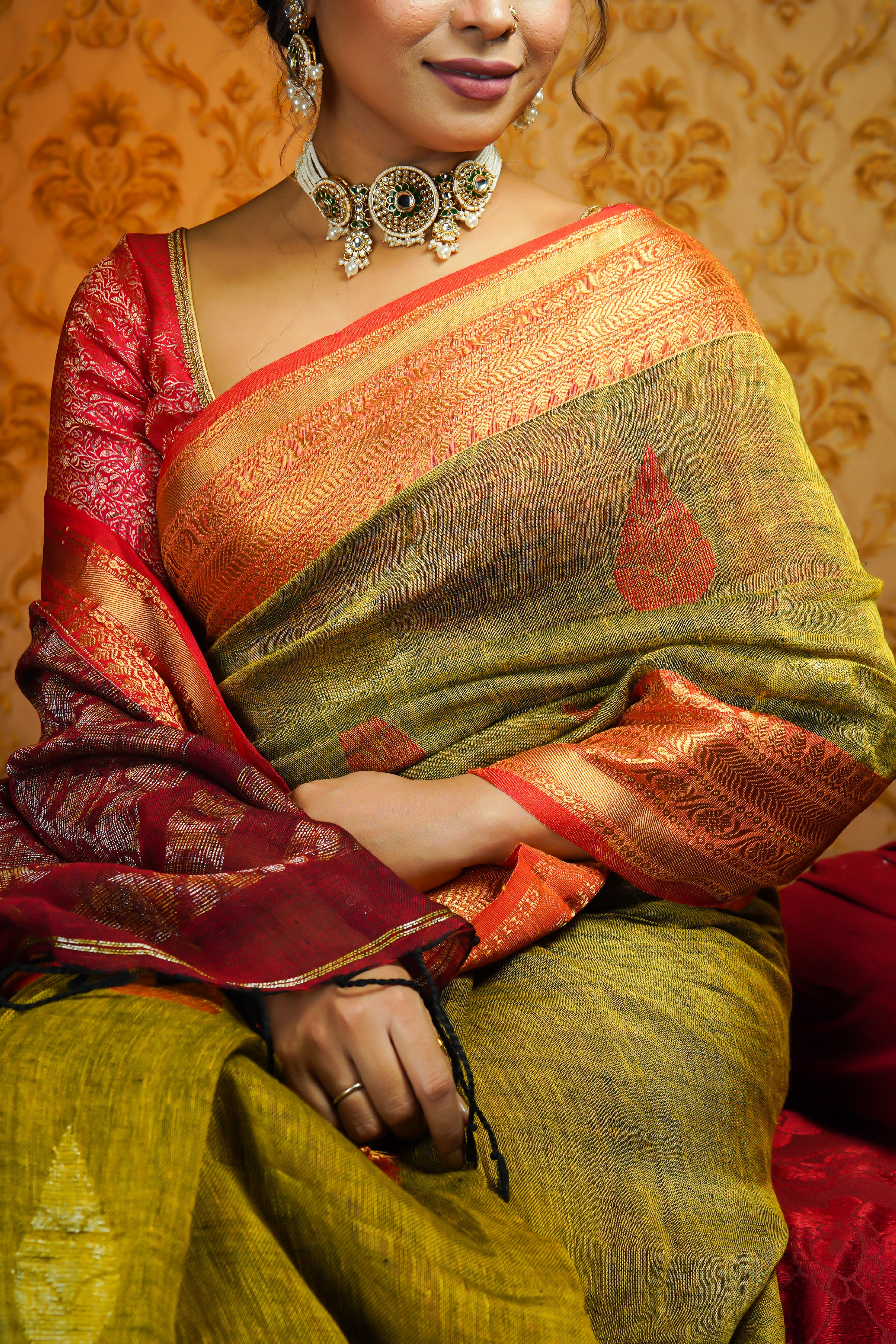 Olive Green & Rani Handwoven Linen Jamdani Saree
