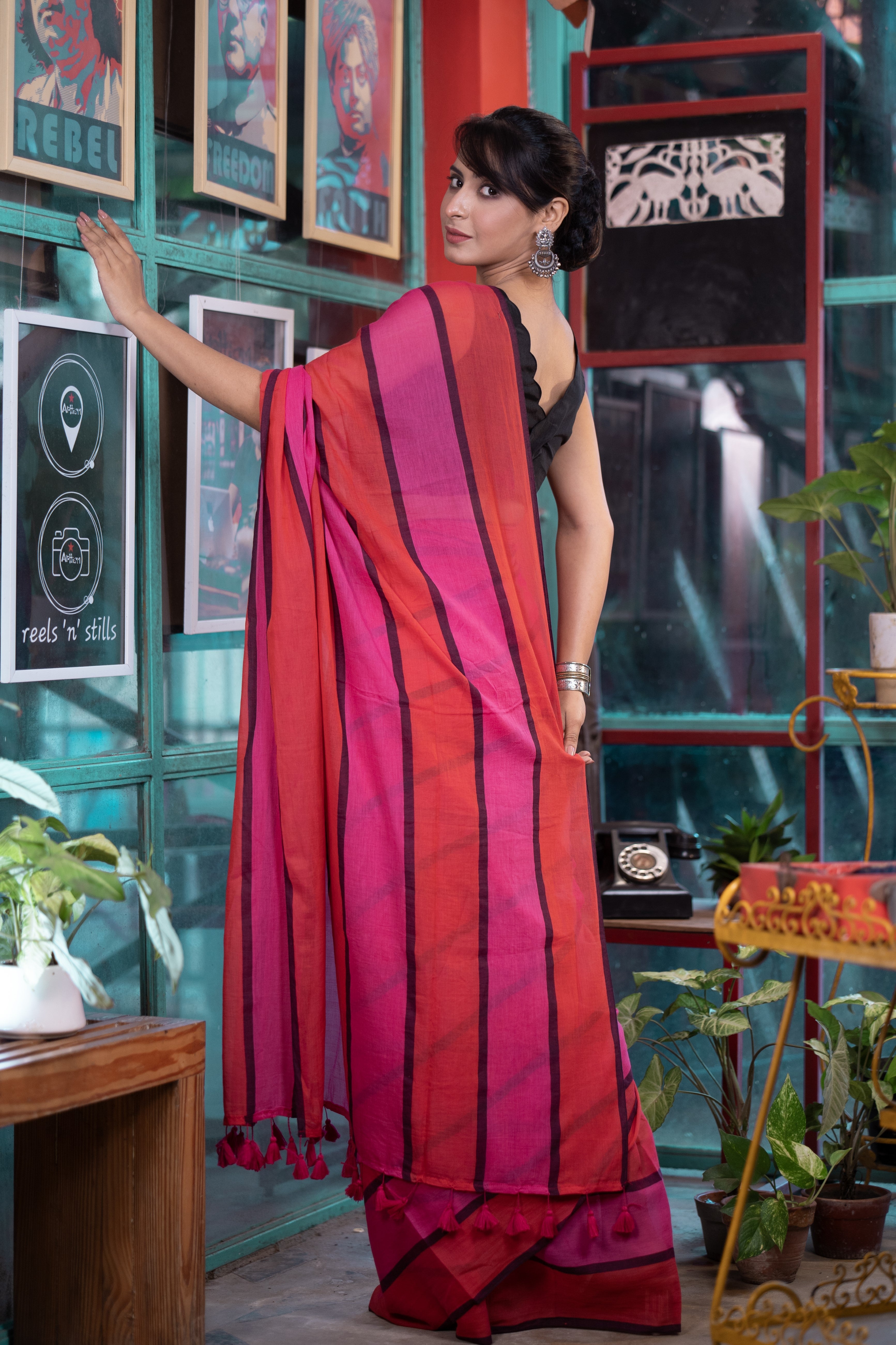 Check Mul Mul Cotton Saree - Orange and Rani