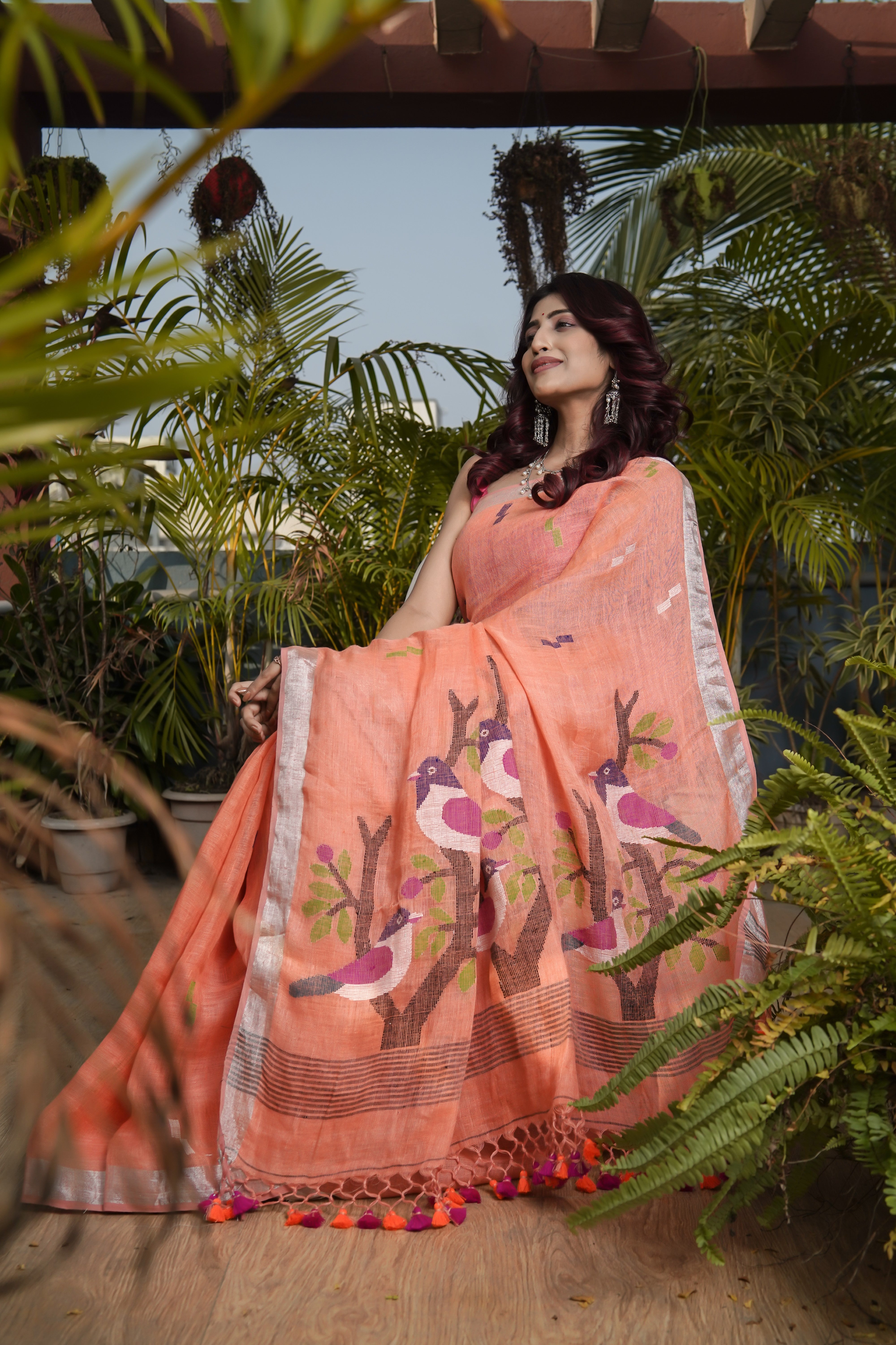 Birds Hand Weaving Linen Jamdani Saree-Peach