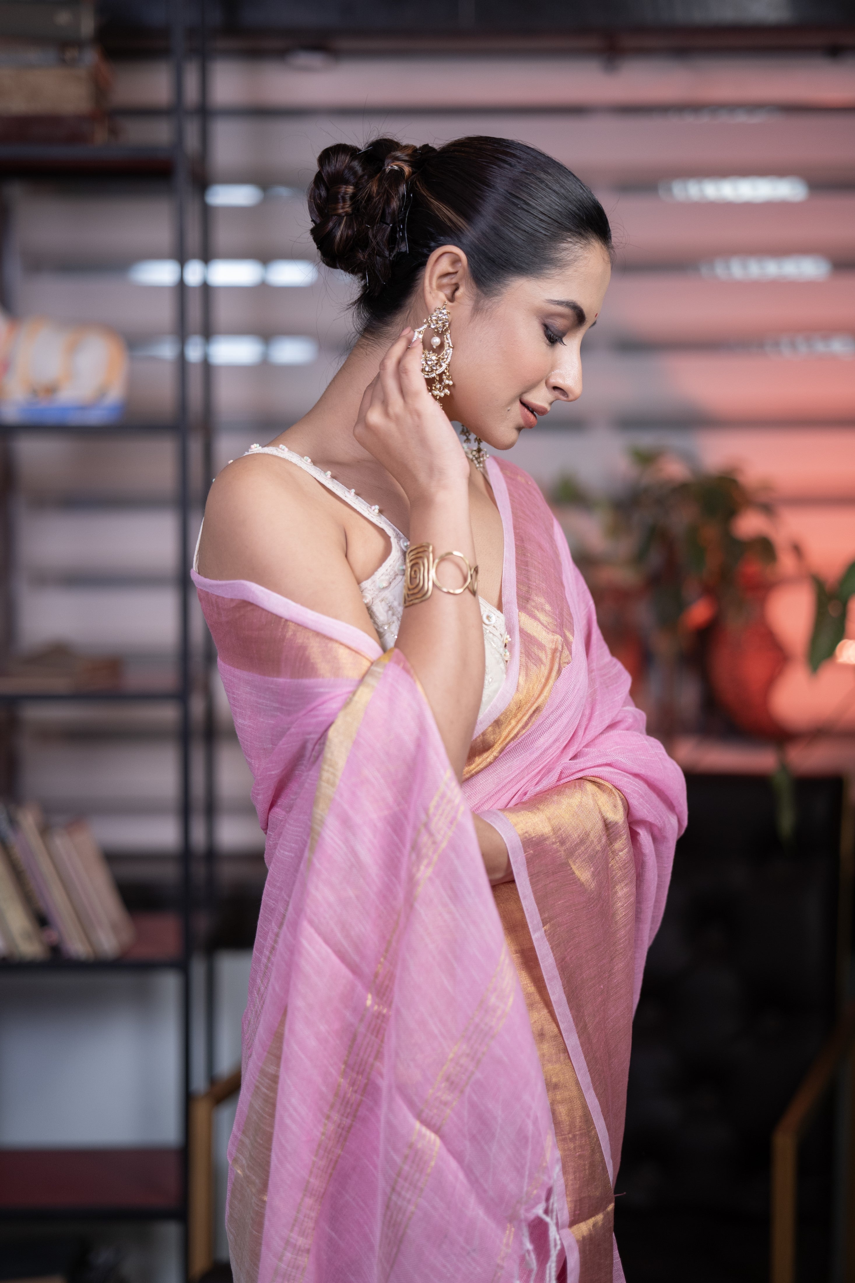 Pink mahapar Linen Saree with blouse piece