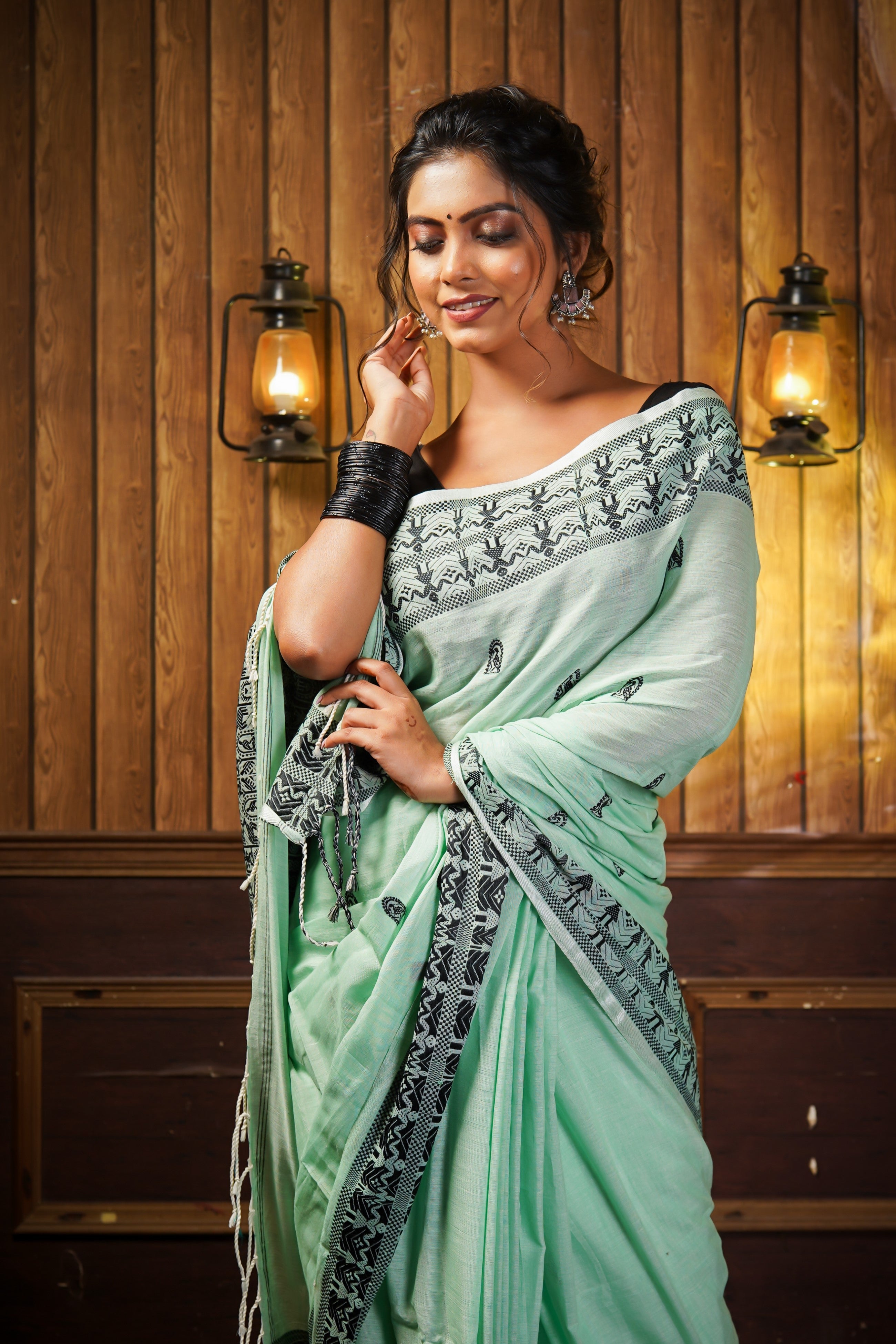 Pistachio & Black Pure Mashrise Cotton Hand Weaving Saree