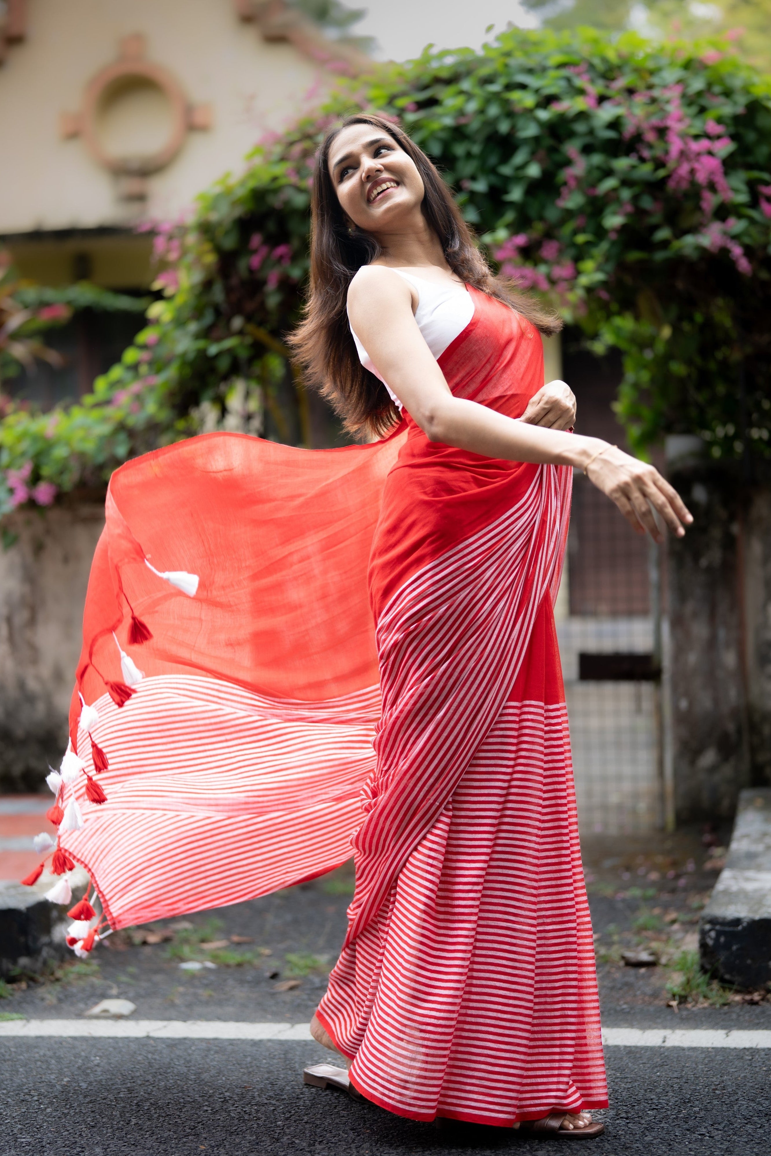 Red Half-Half Check Mul Cotton Saree